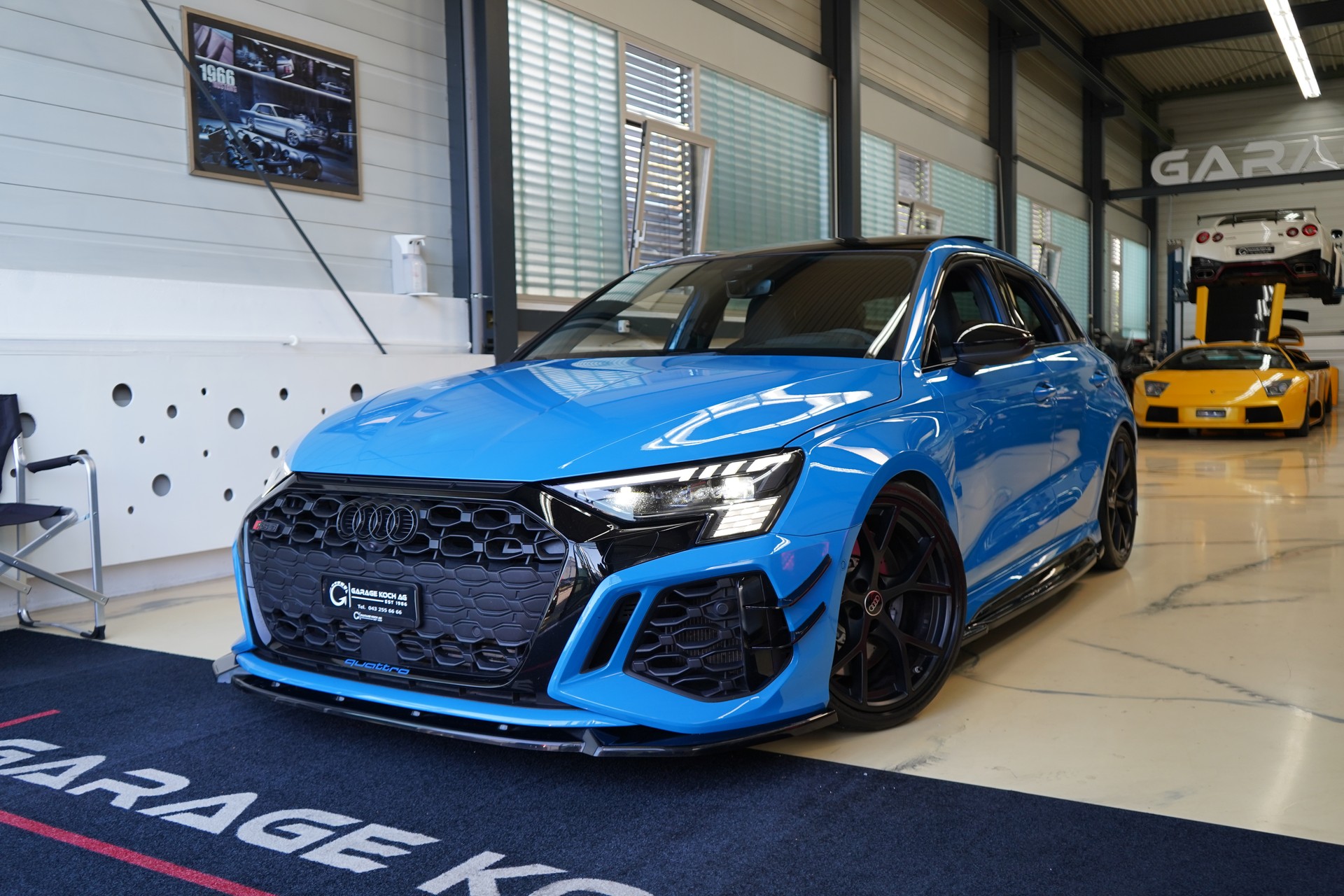AUDI RS3 Sportback 2.5 TSI quattro S-tronic / Turbo-Blau * APR *-image-0