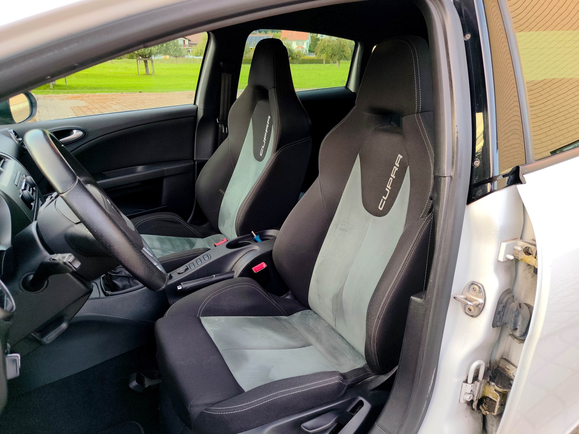 SEAT 2.0 TSI Cupra R-image-6