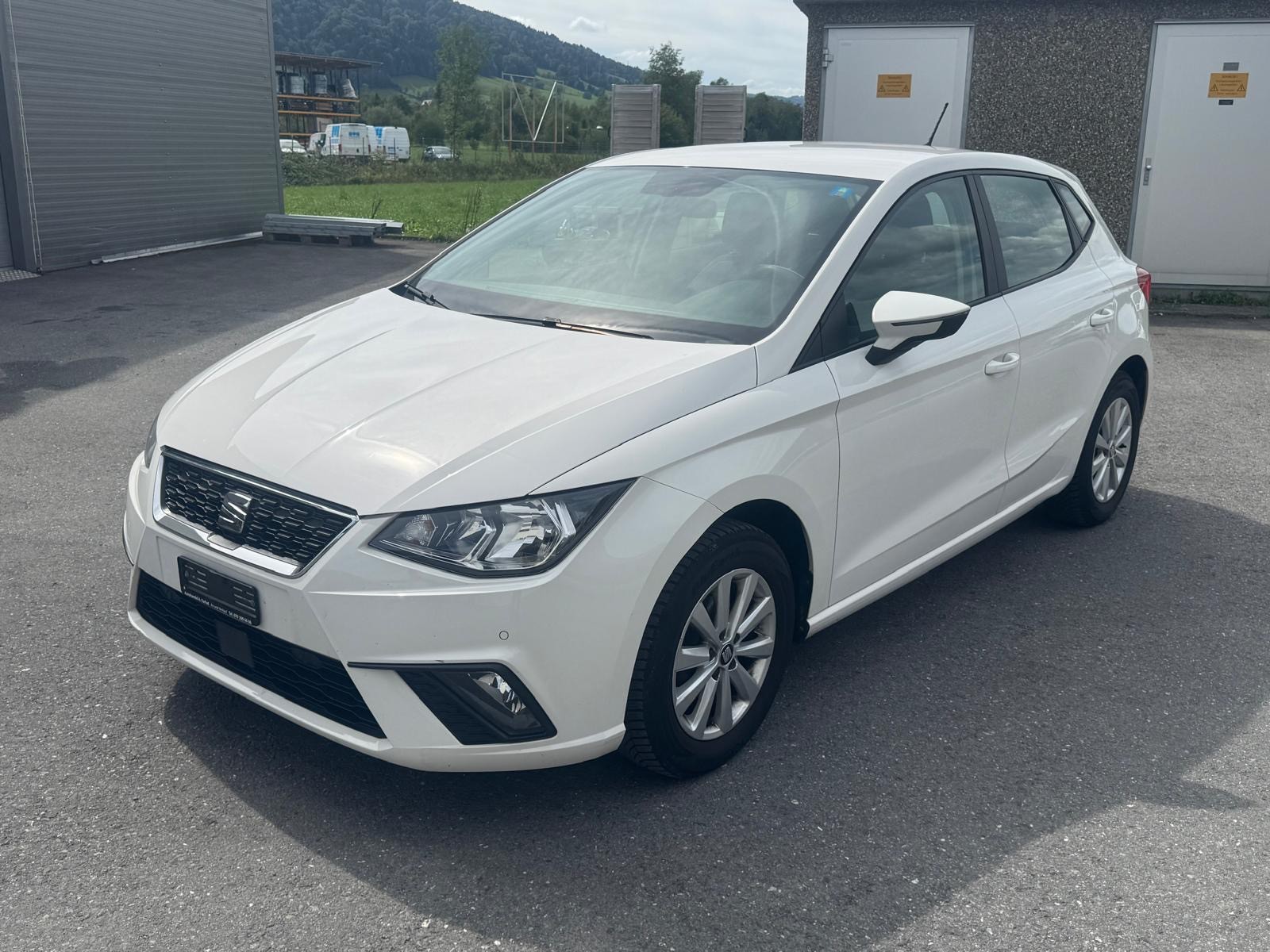 Car photo