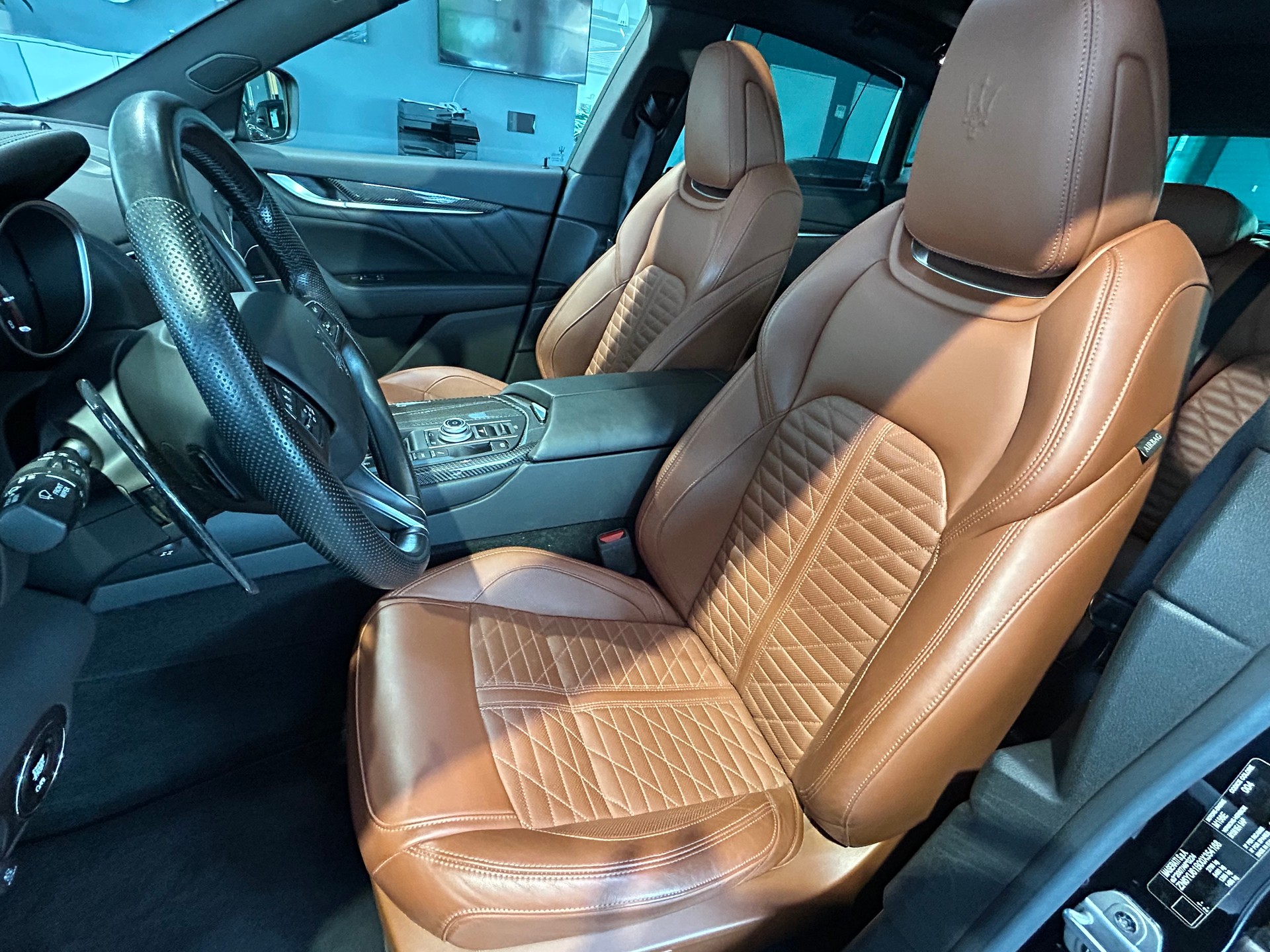 MASERATI Levante S 3.0 V6 GranSport Automatica-image-10
