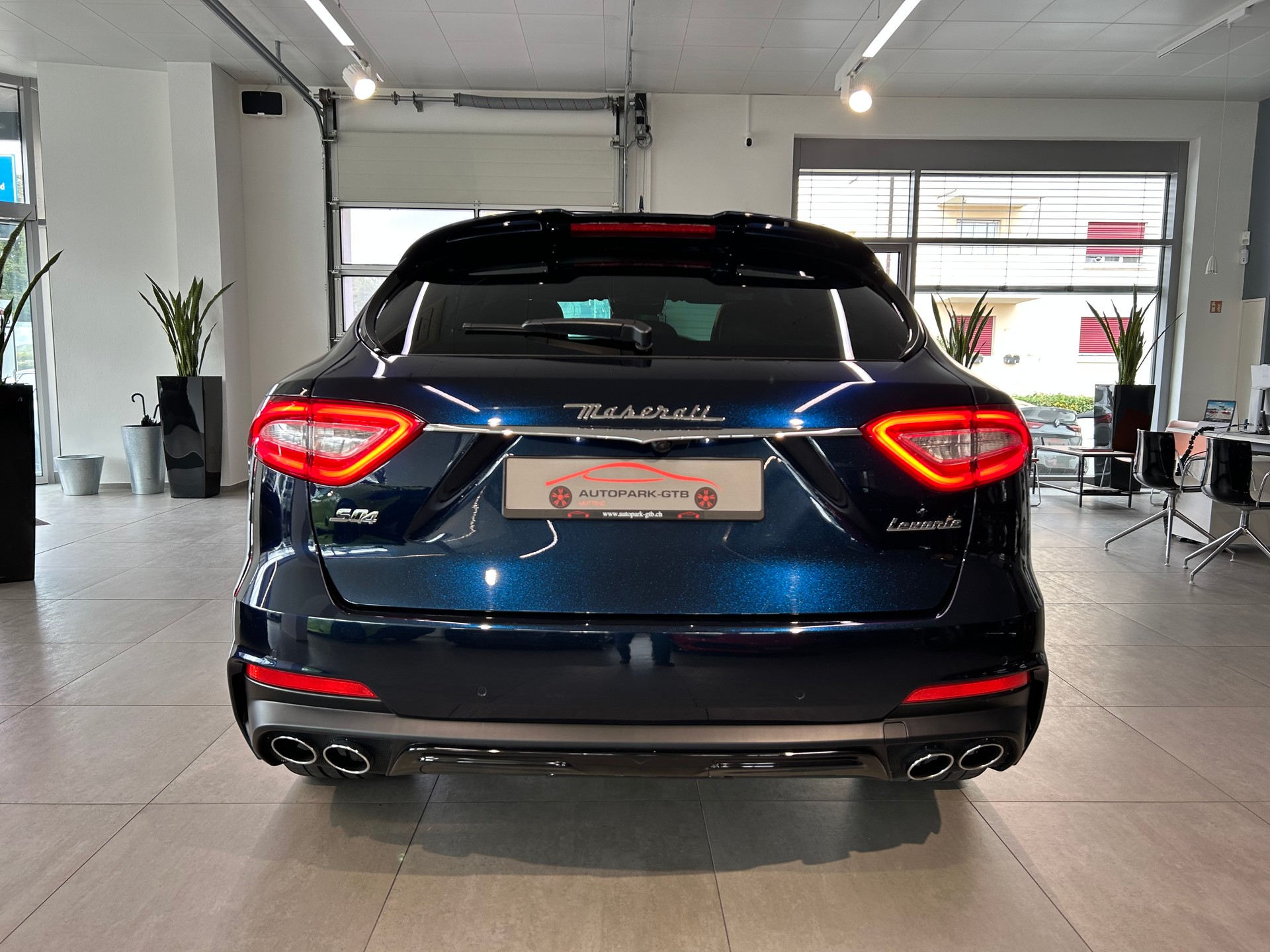 MASERATI Levante S 3.0 V6 GranSport Automatica-image-7