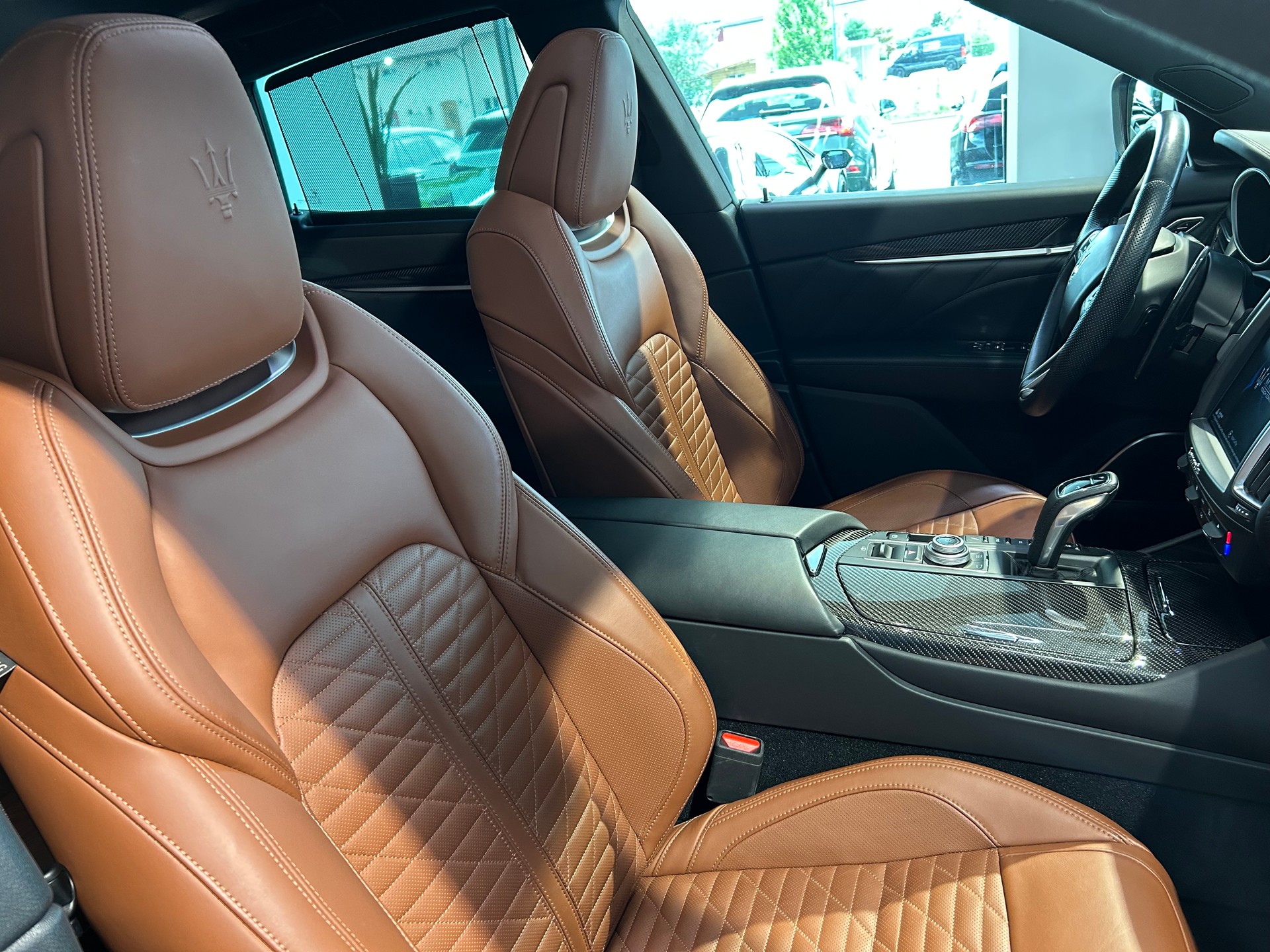 MASERATI Levante S 3.0 V6 GranSport Automatica-image-14