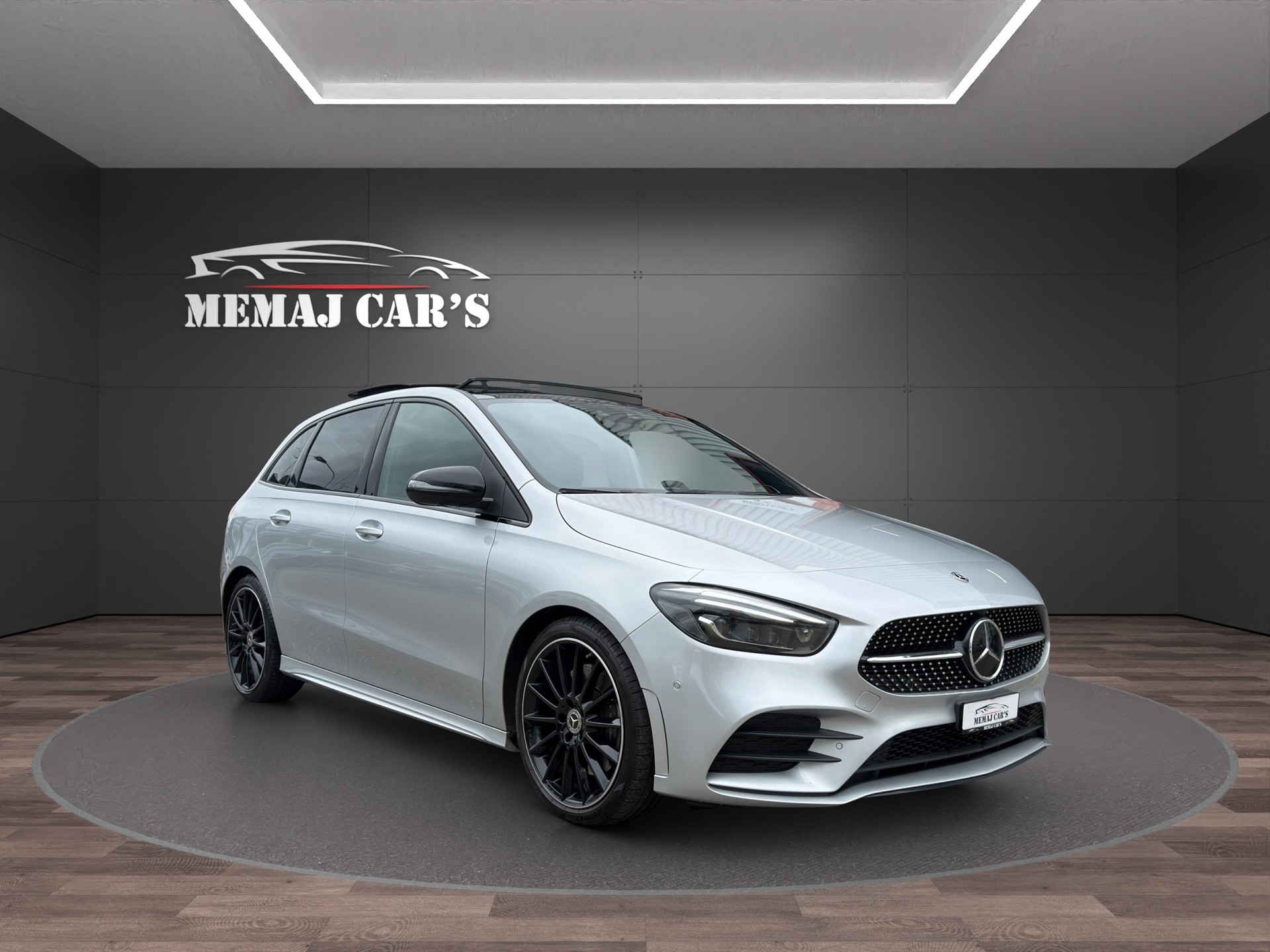 MERCEDES-BENZ B 250 4Matic AMG Line Pano Frisch MFK-showroom-element-2