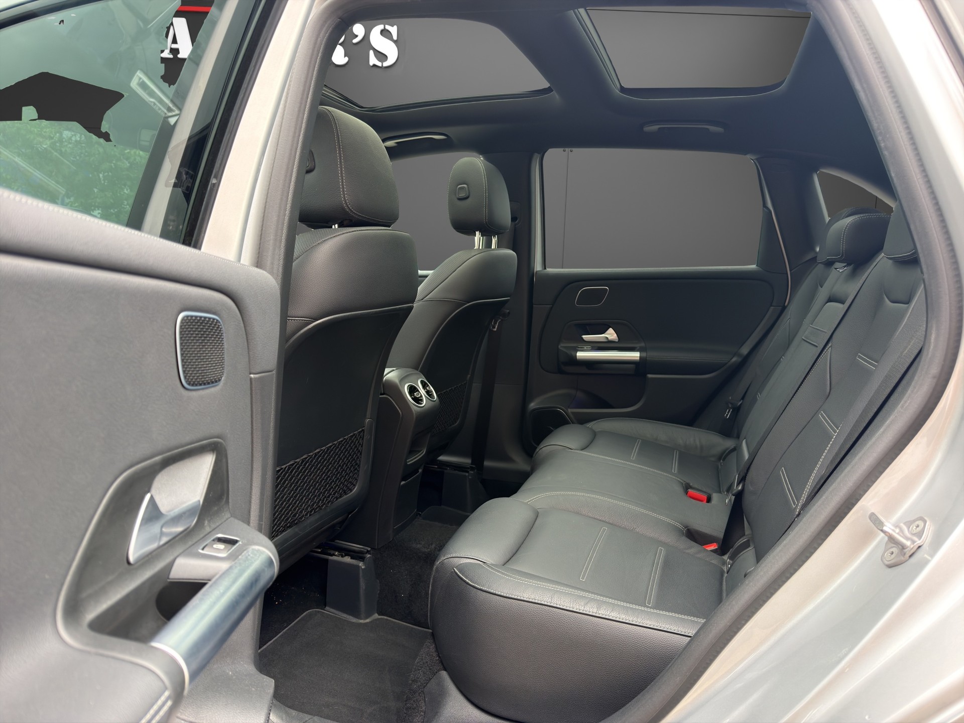 MERCEDES-BENZ B 250 4Matic AMG Line Pano Frisch MFK-image-12