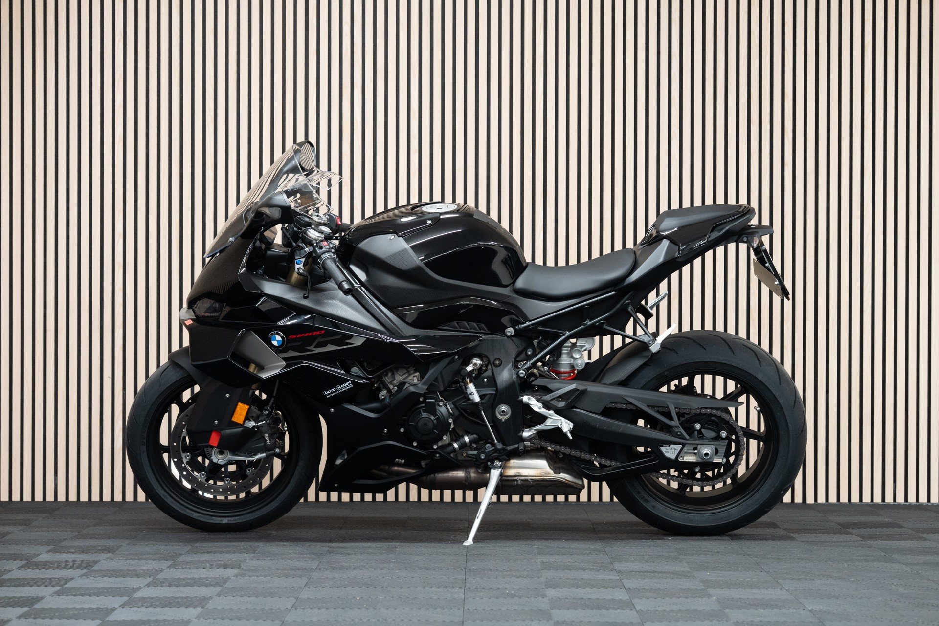 BMW S 1000 RR mit SC Project Endschalldämpfer-showroom-element-1