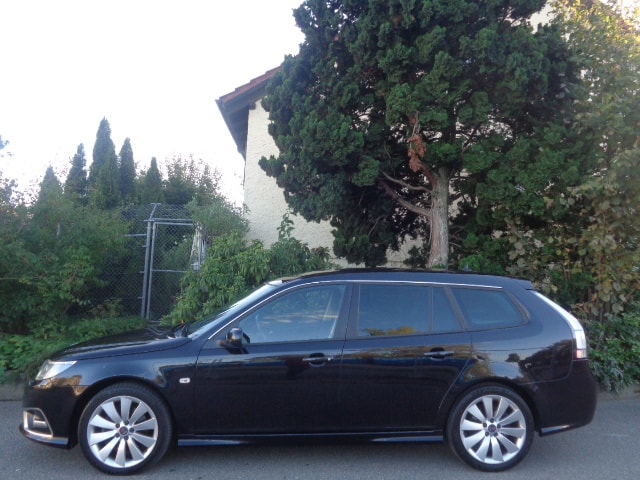 SAAB 9-3 2.0T Griffin Aero XWD Automatic-image-1