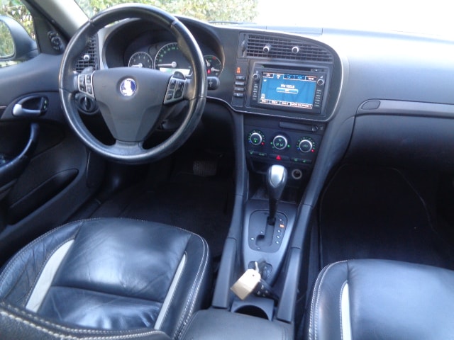 SAAB 9-3 2.0T Griffin Aero XWD Automatic-image-2