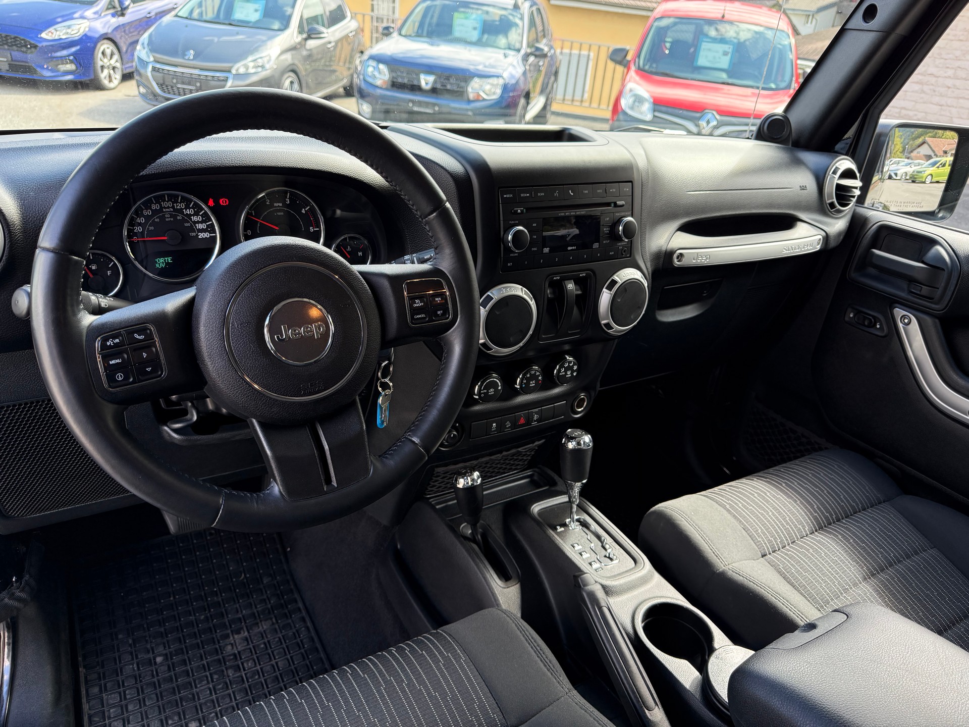JEEP Wrangler 2.8 CRD Sahara Automatic hardtop-image-10