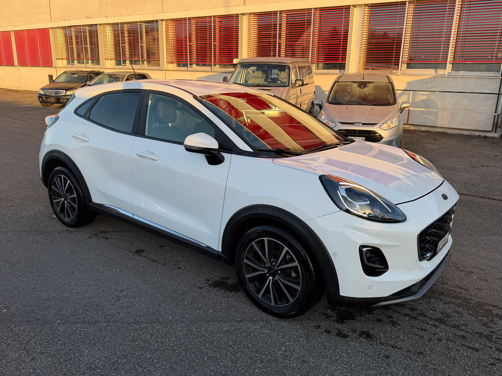 FORD Puma 1.0 MHEV Titanium X-image-1