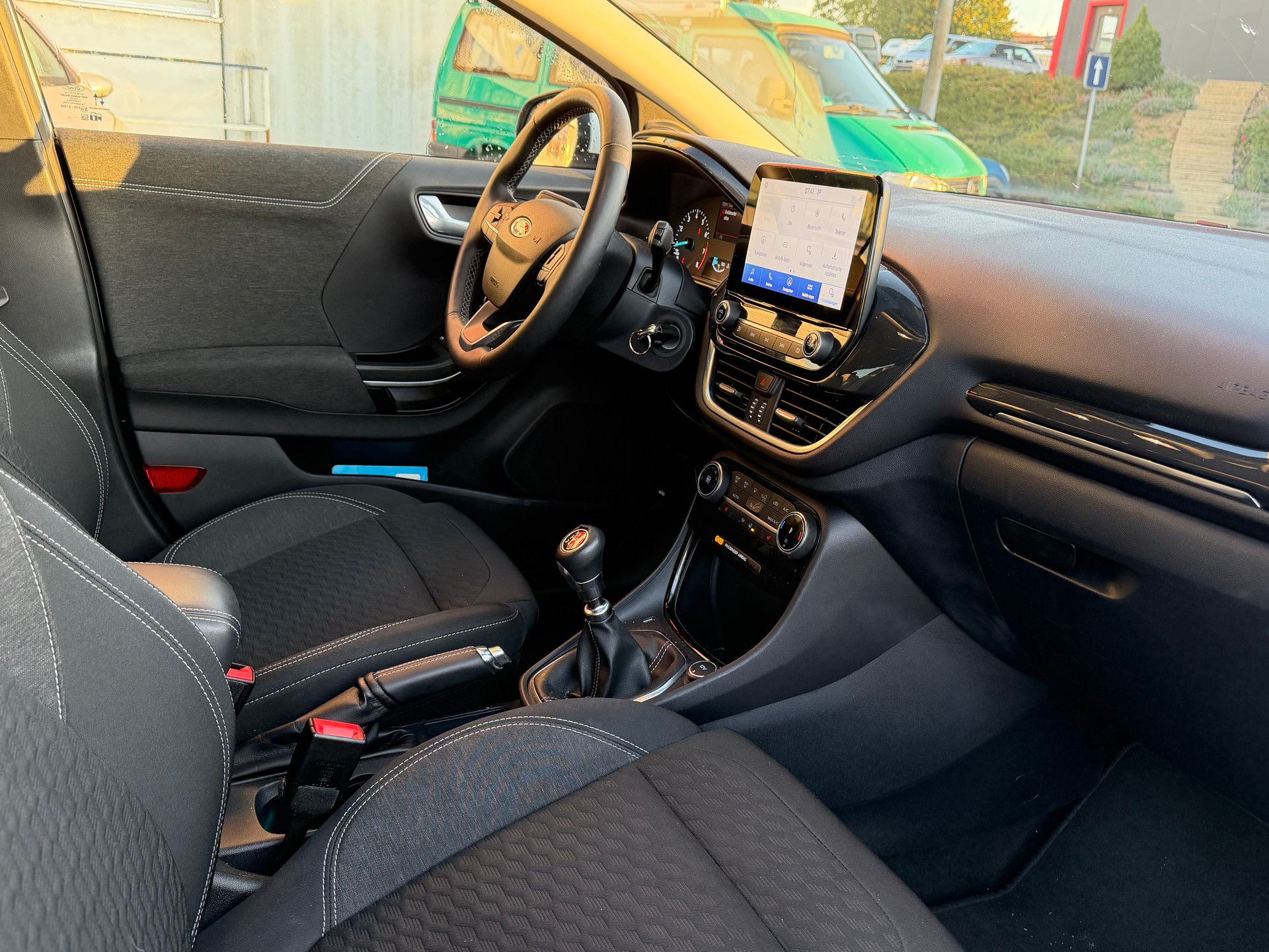 FORD Puma 1.0 MHEV Titanium X-image-7