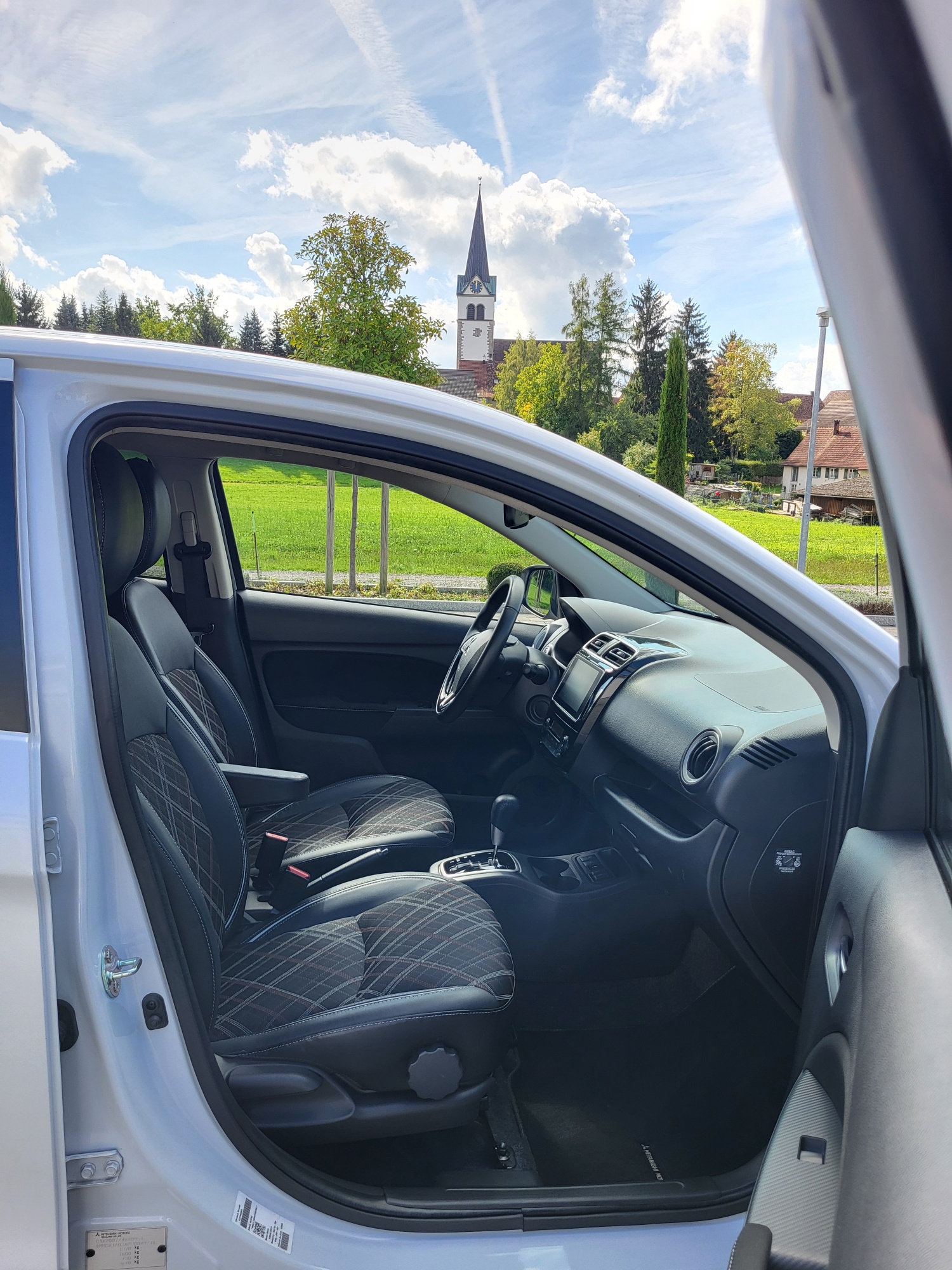 MITSUBISHI Space Star 1.2 CVT Intense+-image-5