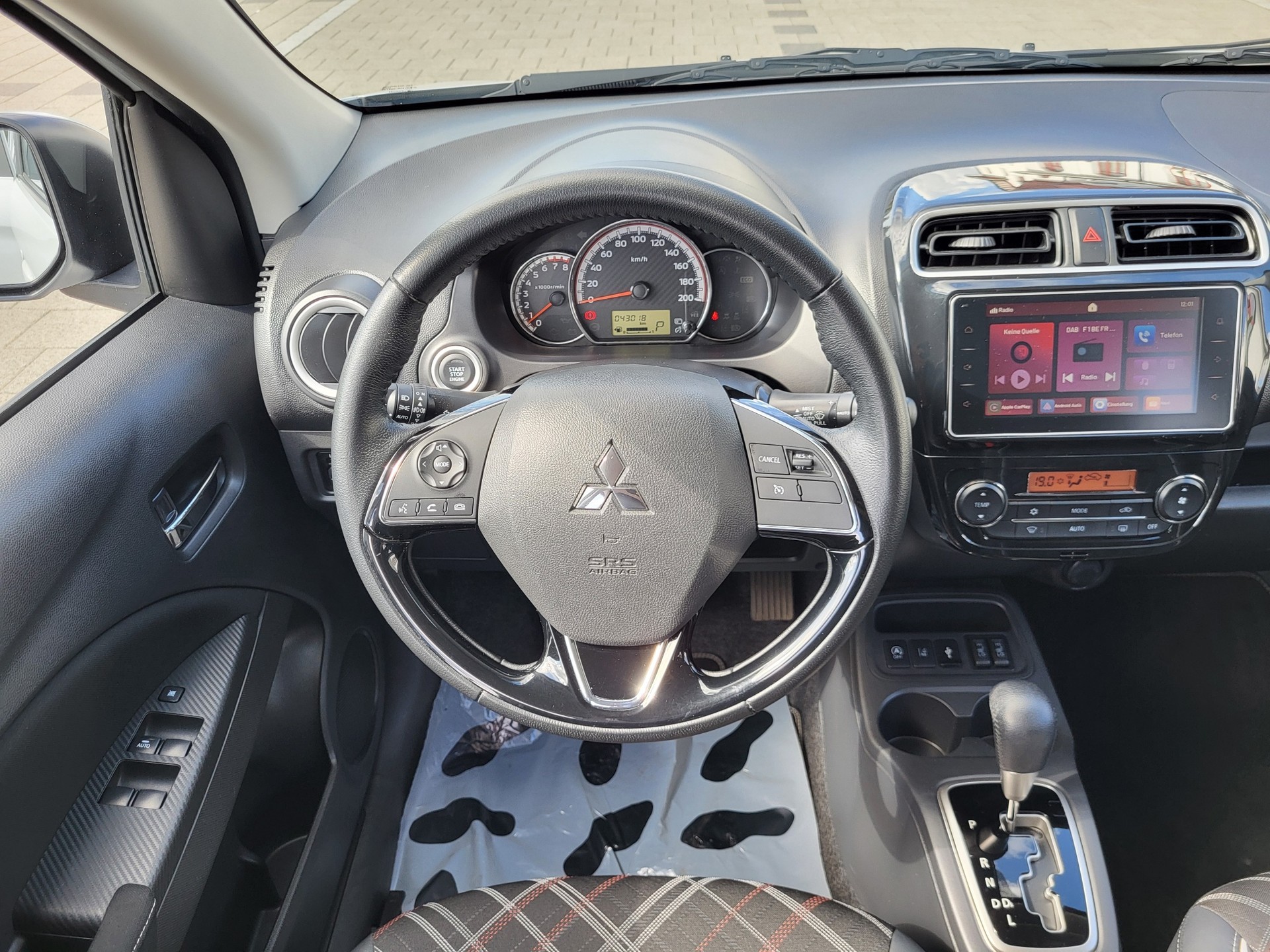 MITSUBISHI Space Star 1.2 CVT Intense+-image-8