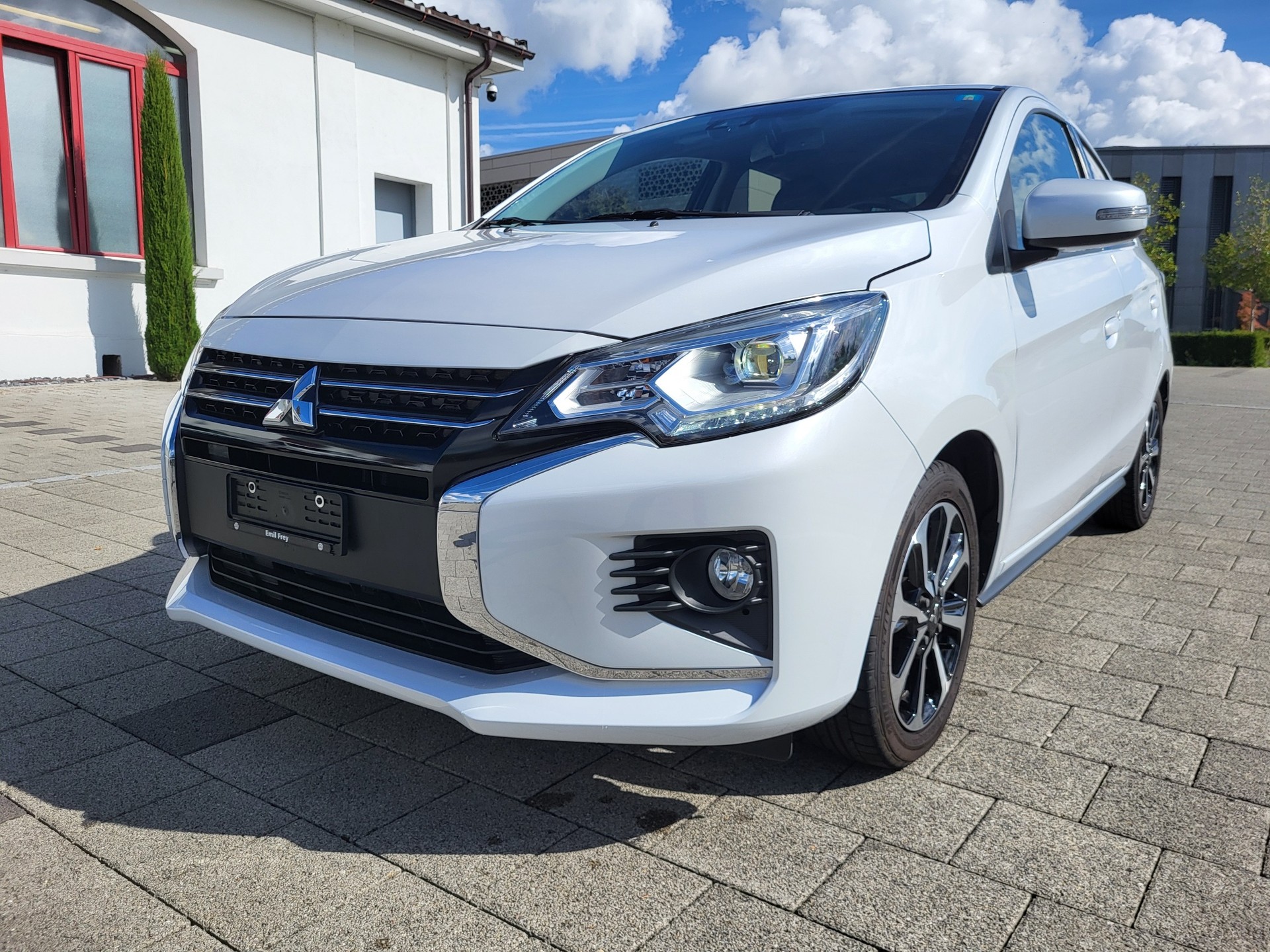 MITSUBISHI Space Star 1.2 CVT Intense+-image-0