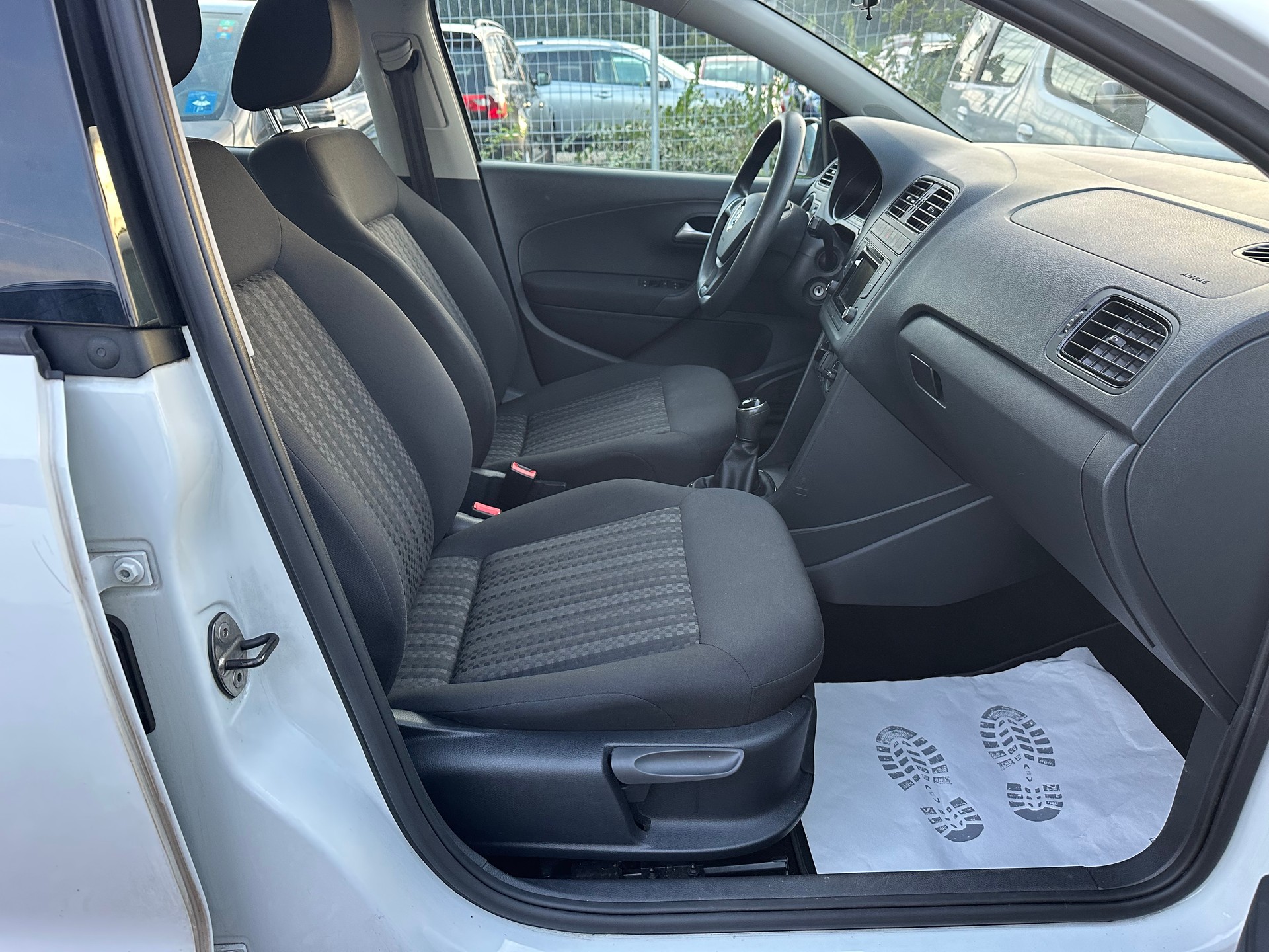 VW Polo 1.2 TSI BMT Comfortline-image-12