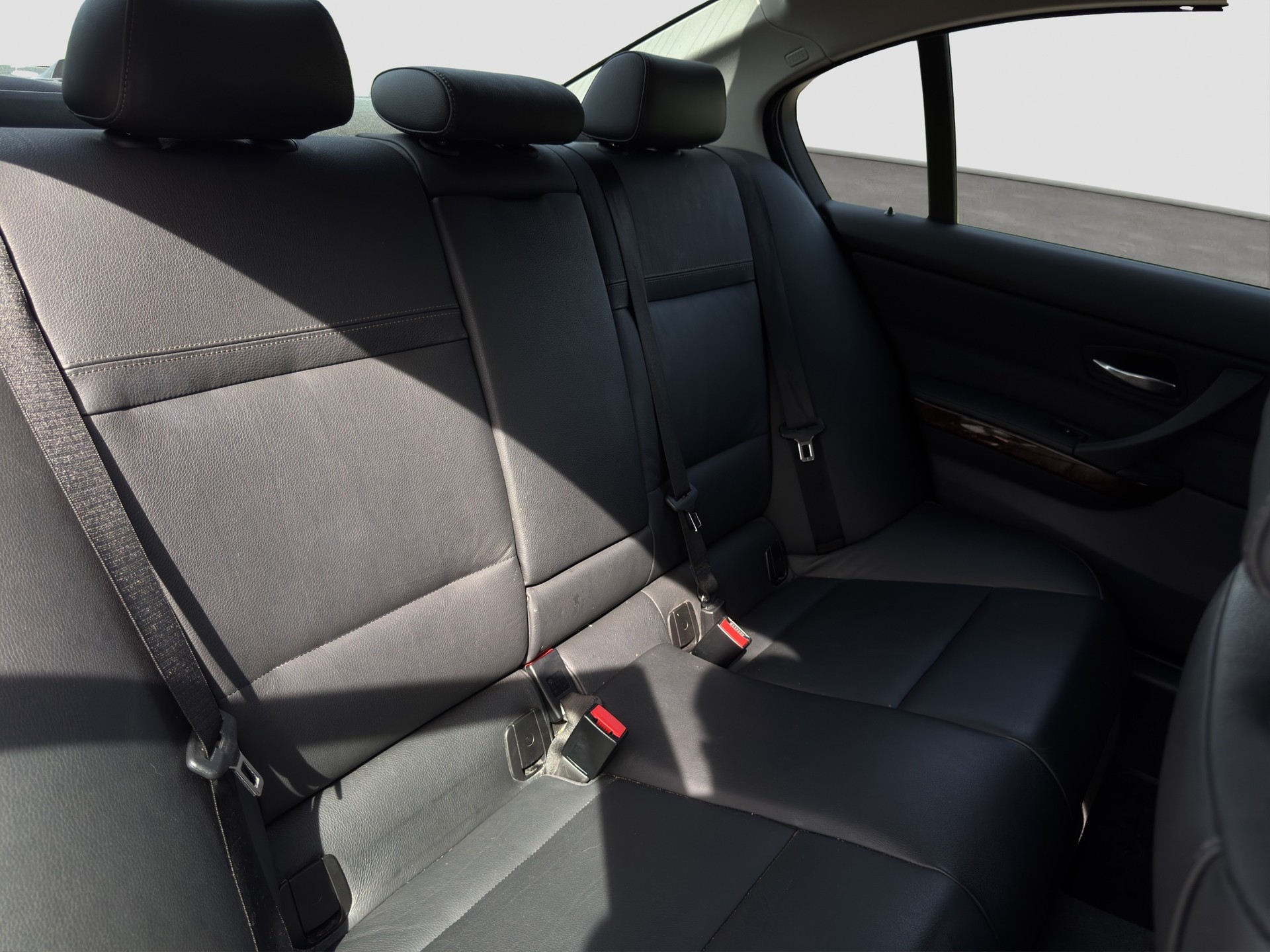BMW 320i Steptronic | HERBSTAKTION đ | Sitzheizung | Lenkradheizung | 1-te Hand-image-15