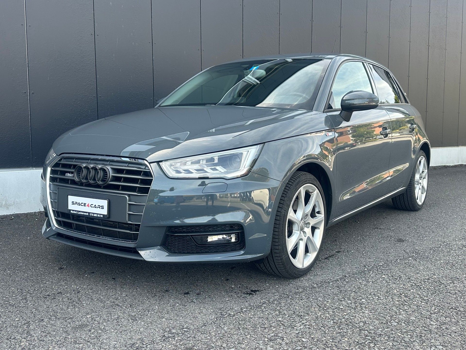 AUDI A1 Sportback 1.4 TFSI Sport S-tronic-image-1