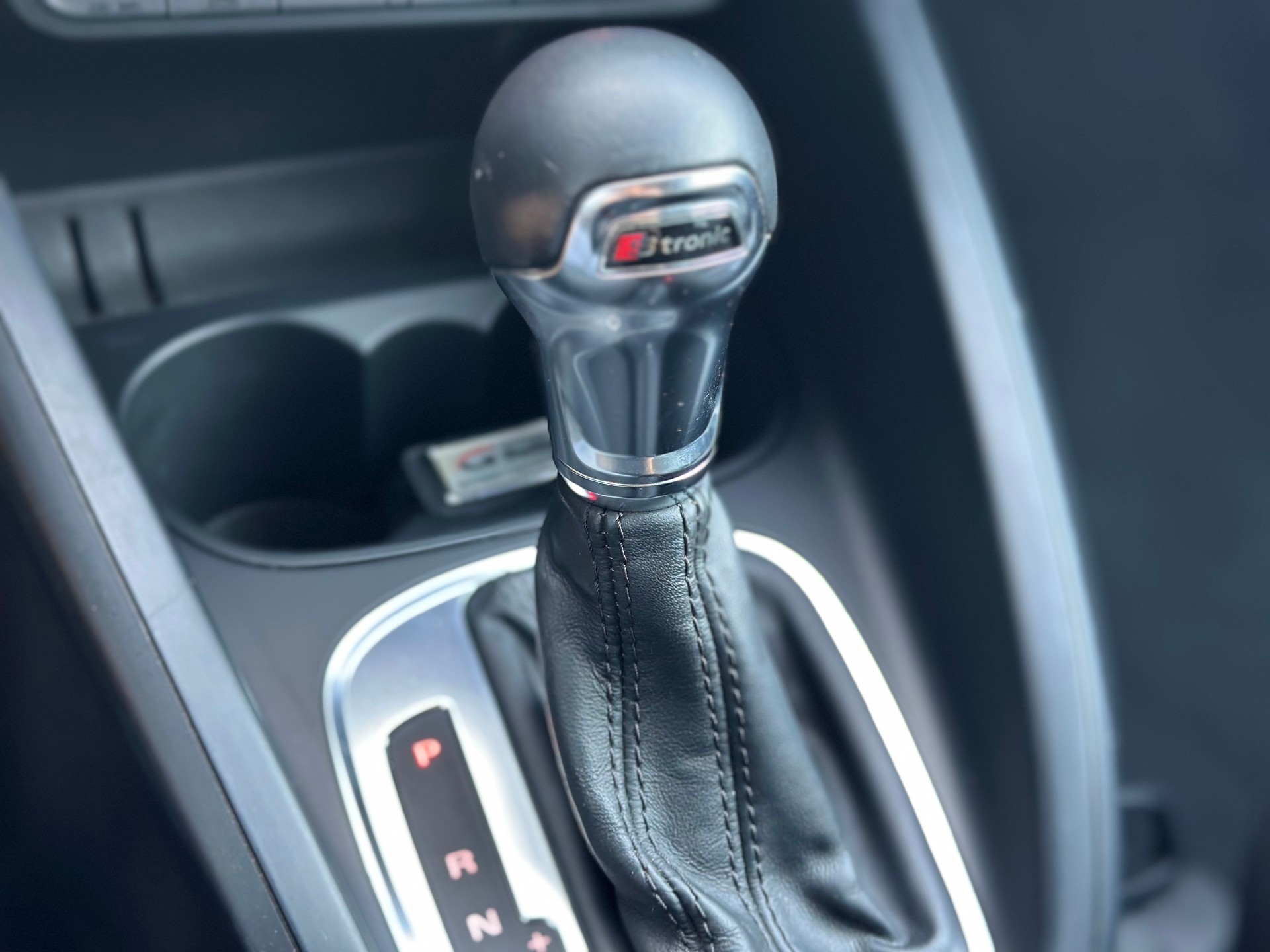 AUDI A1 Sportback 1.4 TFSI Sport S-tronic-image-15