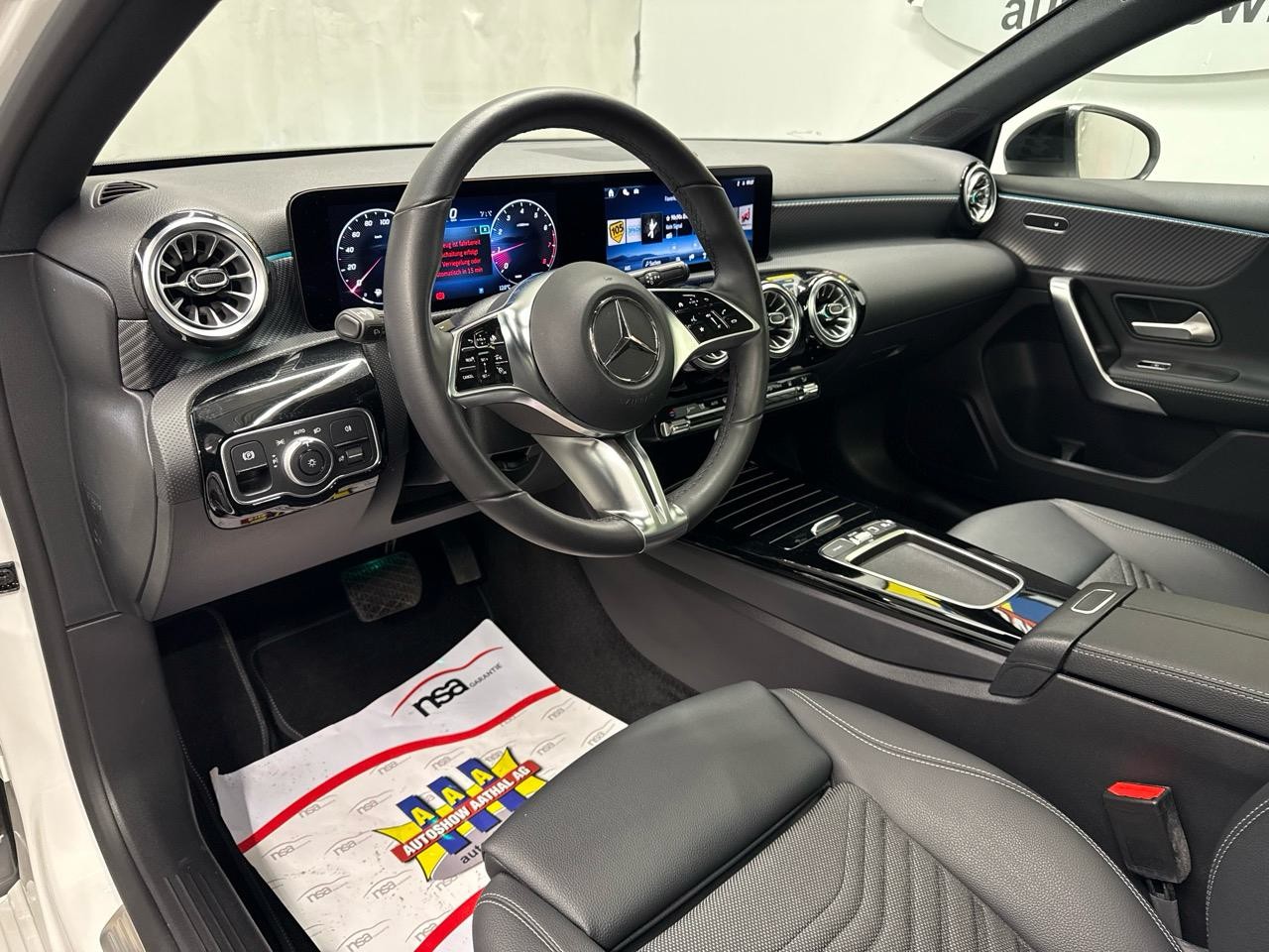 MERCEDES-BENZ A 200 Sportline DCT-showroom-element-2