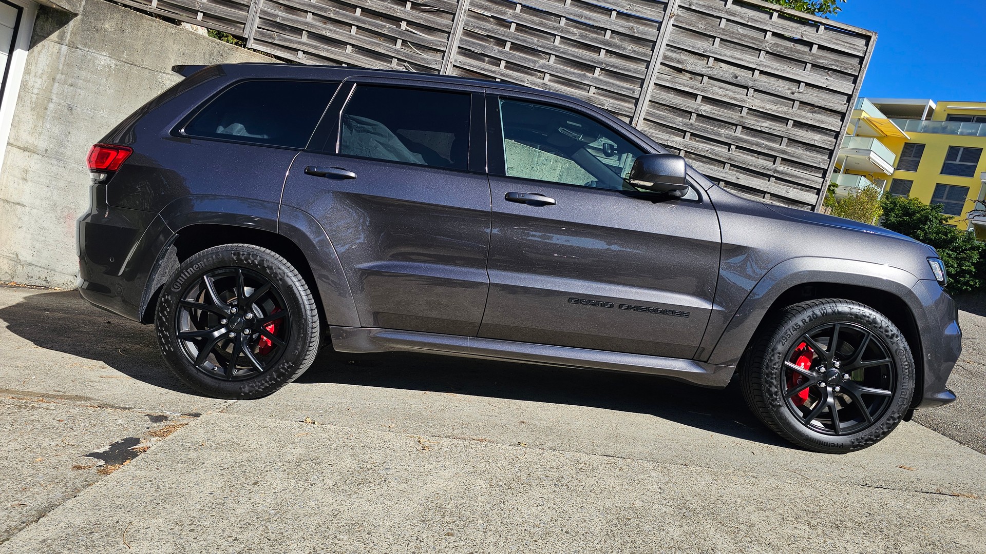 JEEP Grand Cherokee 6.4 V8 HEMI SRT8 Automatic-image-4