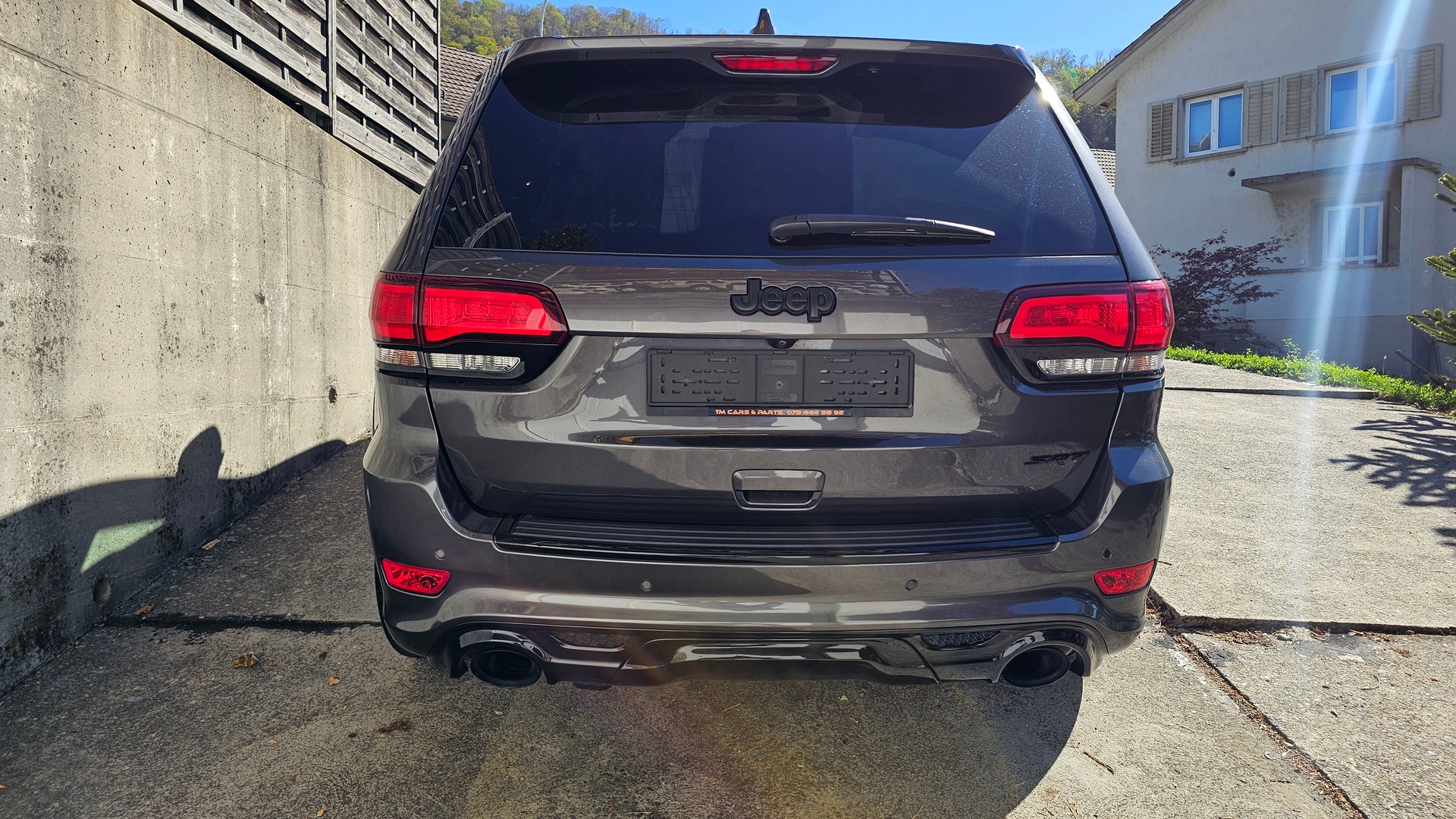 JEEP Grand Cherokee 6.4 V8 HEMI SRT8 Automatic-image-5