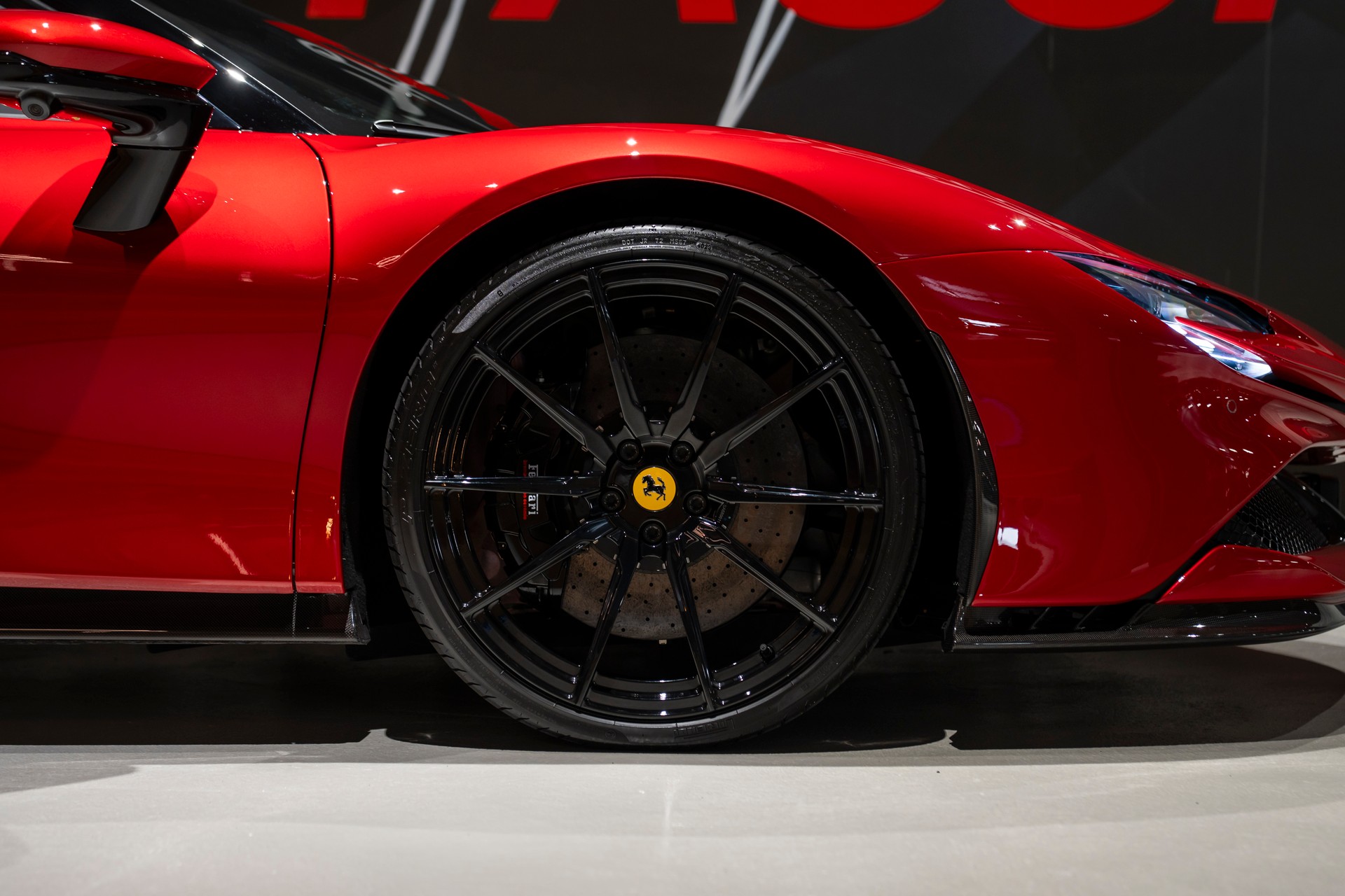 FERRARI SF90 Spider-image-6