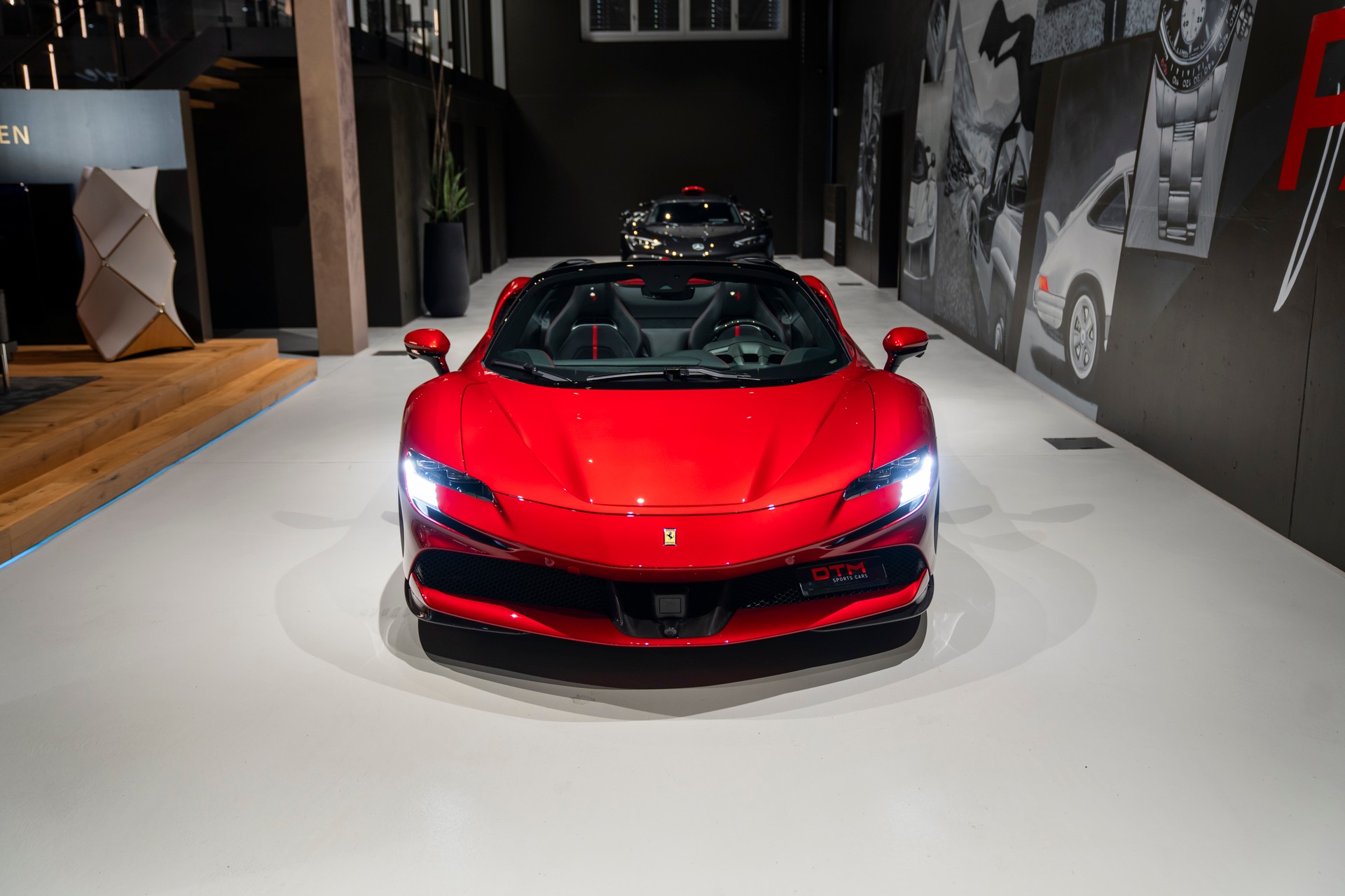 FERRARI SF90 Spider-image-5