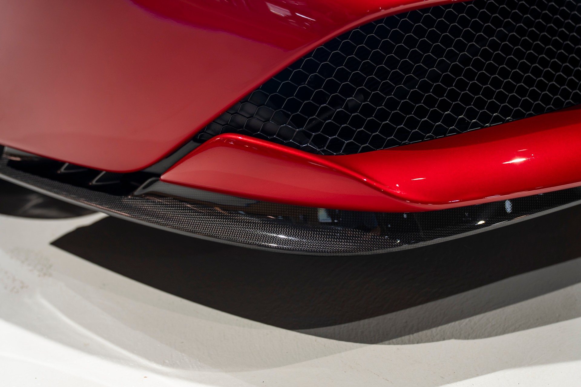 FERRARI SF90 Spider-image-10