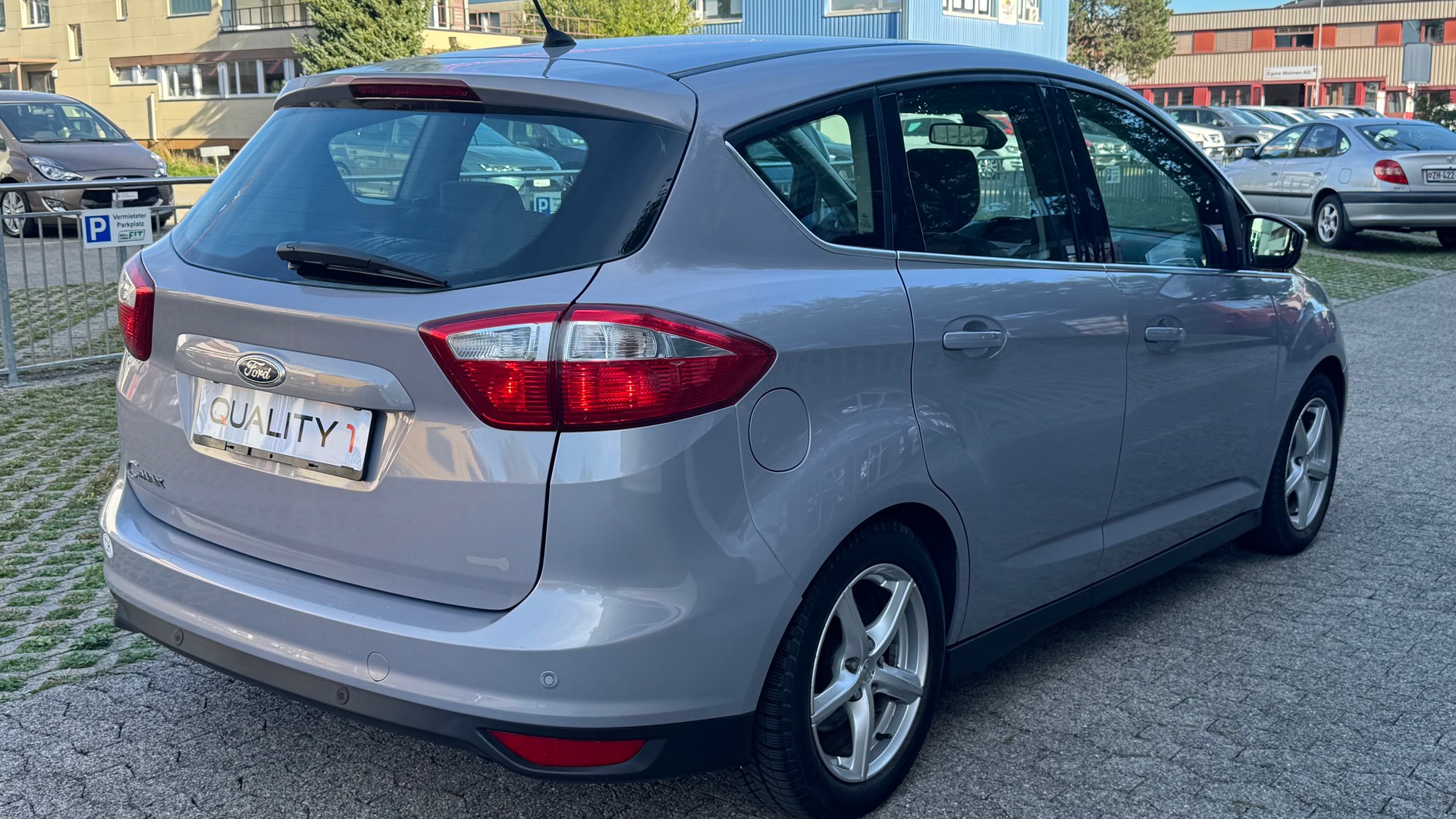 FORD C-Max 2.0 TDCi Titanium PowerShift-image-3