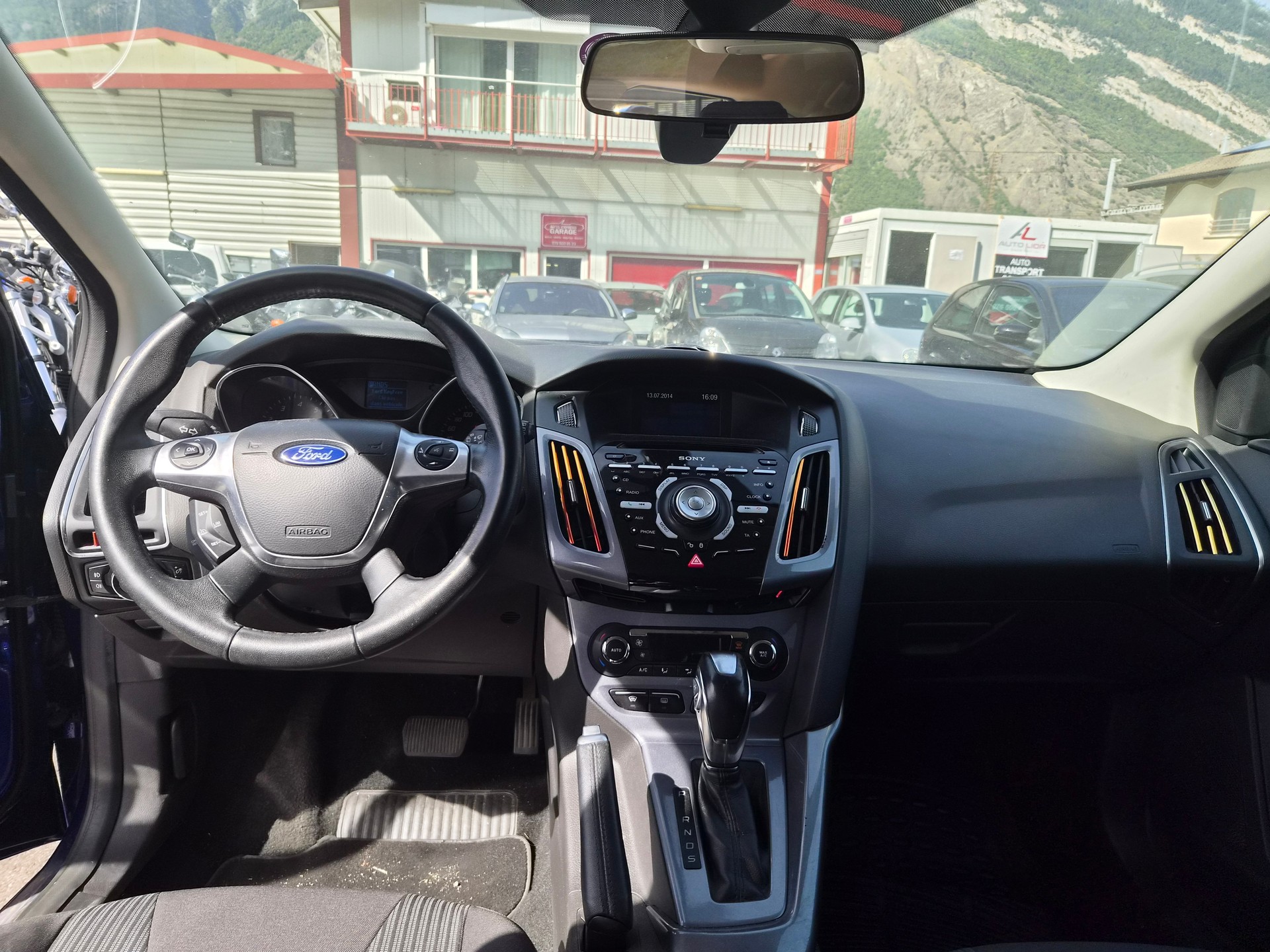 FORD Focus 1.6i VCT Titanium PowerShift-image-7