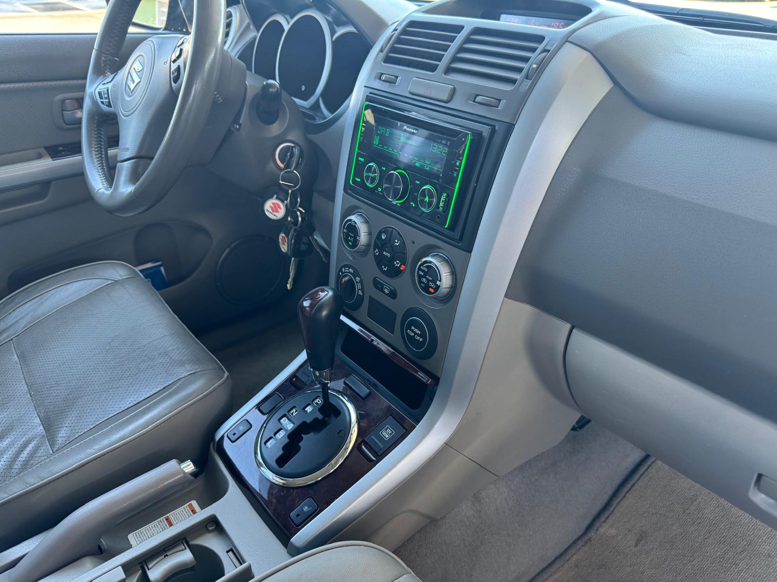 SUZUKI Grand Vitara 2.7 24V V6 Top-image-8