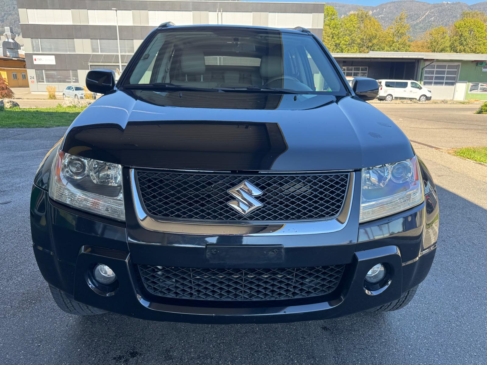 SUZUKI Grand Vitara 2.7 24V V6 Top-image-0