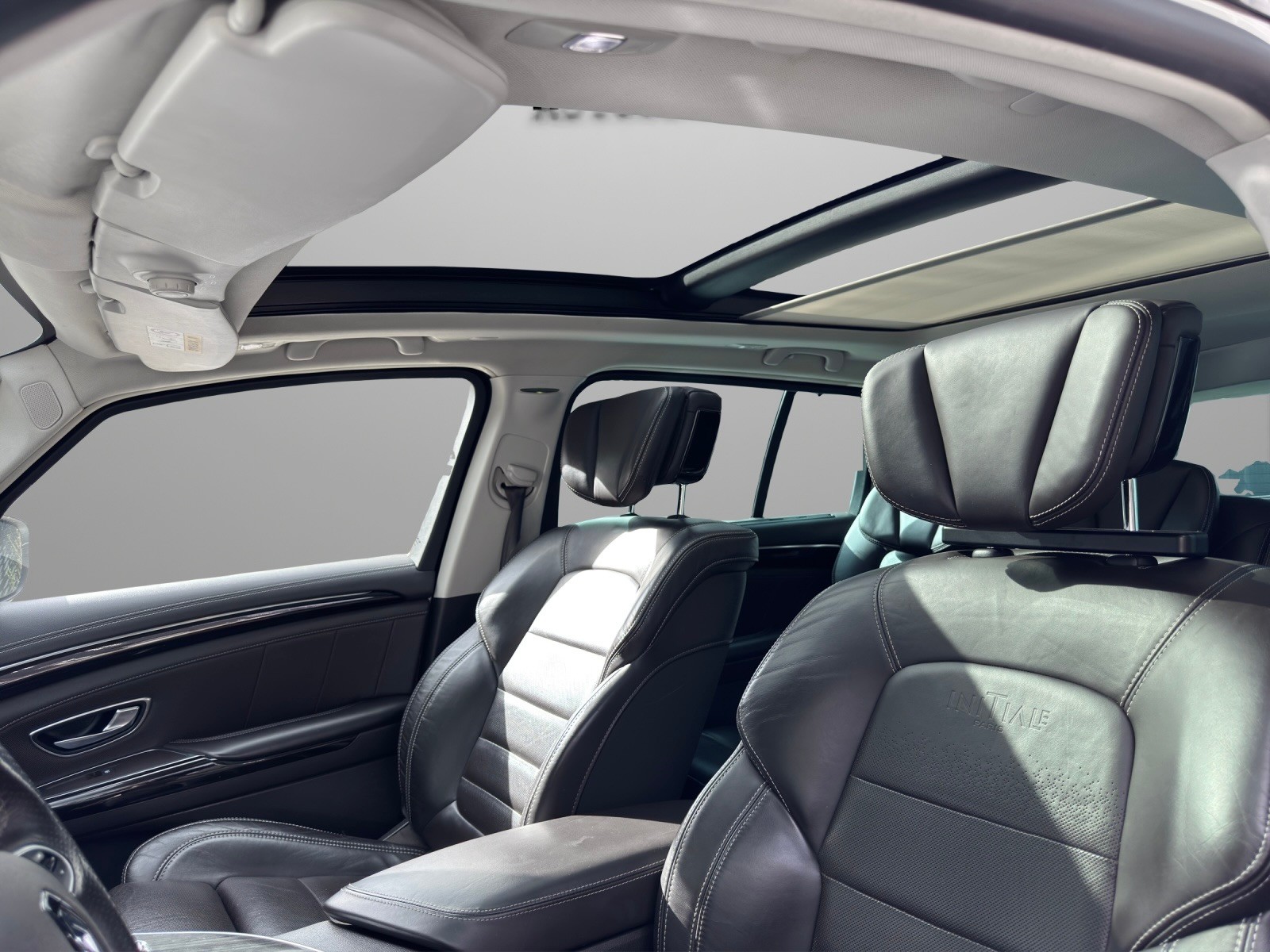 RENAULT Espace 1.6 dCi Initiale Paris EDC-image-12