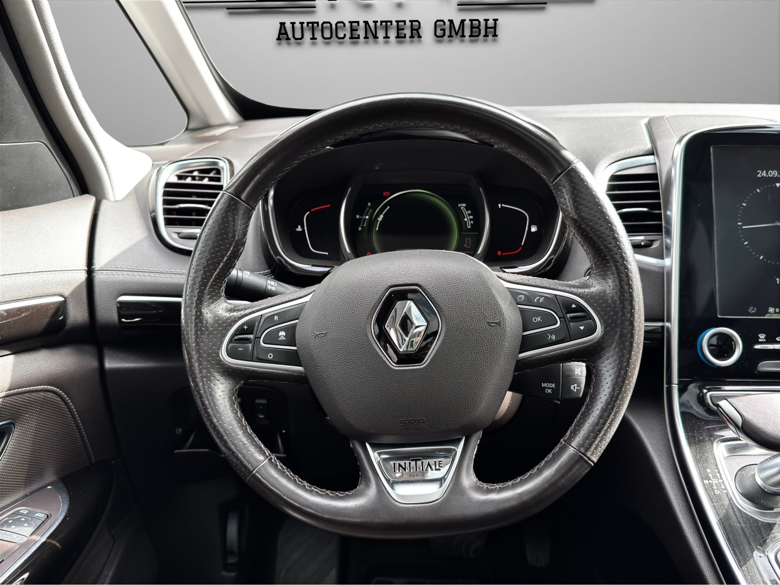 RENAULT Espace 1.6 dCi Initiale Paris EDC-image-9