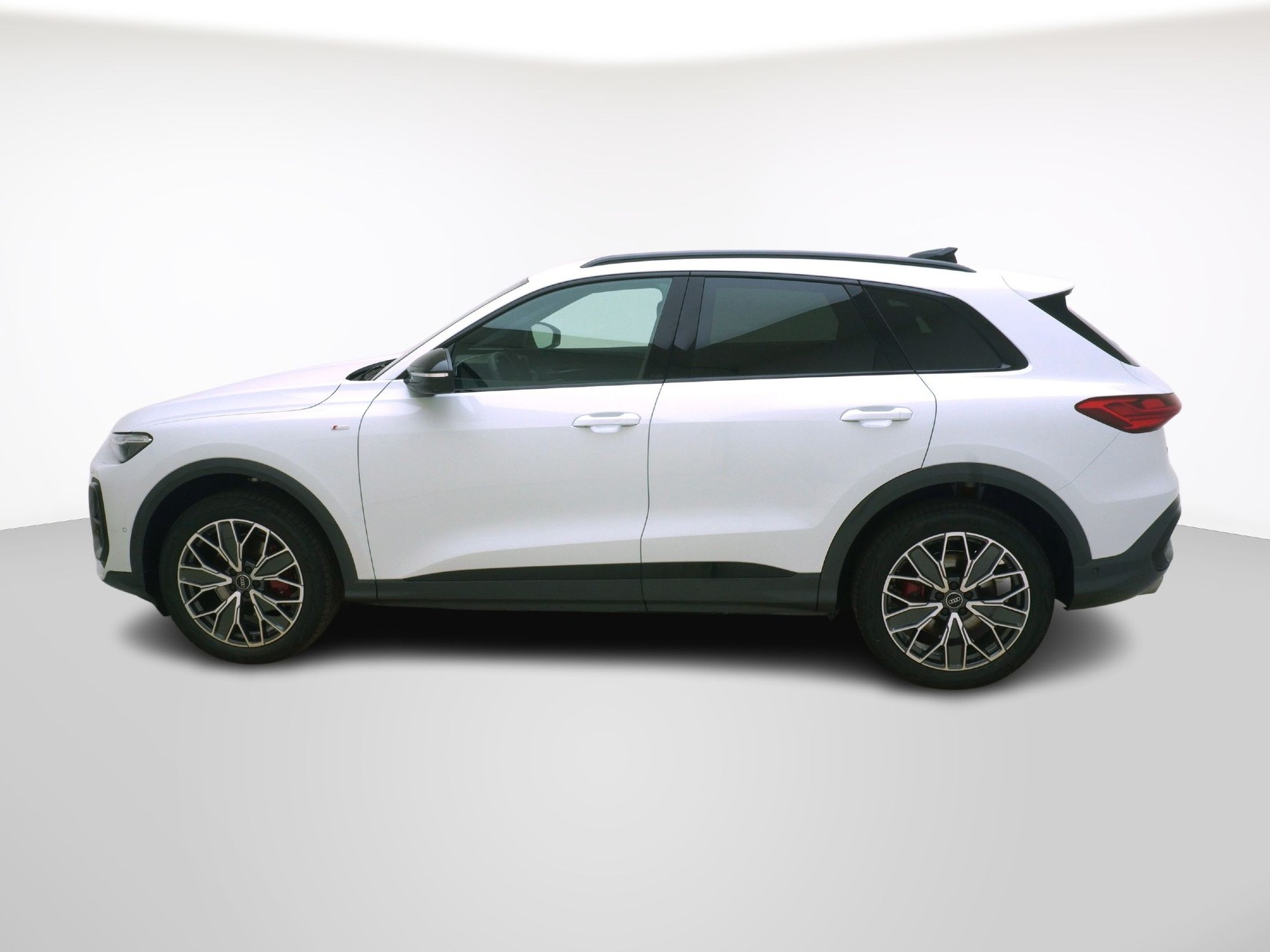 AUDI Q5 2.0 TDI S line quattro S-Tronic-image-1