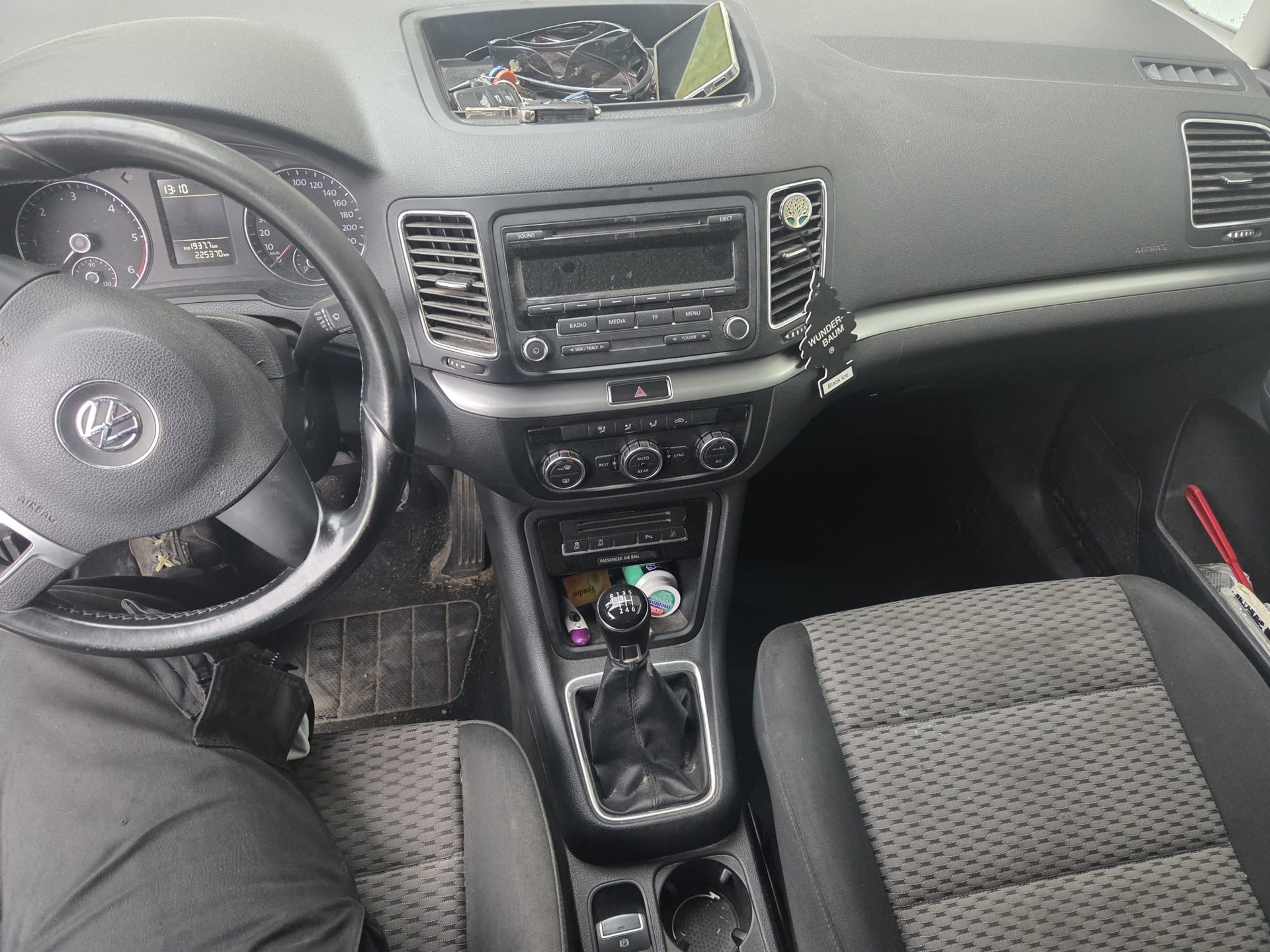 VW Sharan 2.0 TDI BMT Comfortline 4Motion-image-5