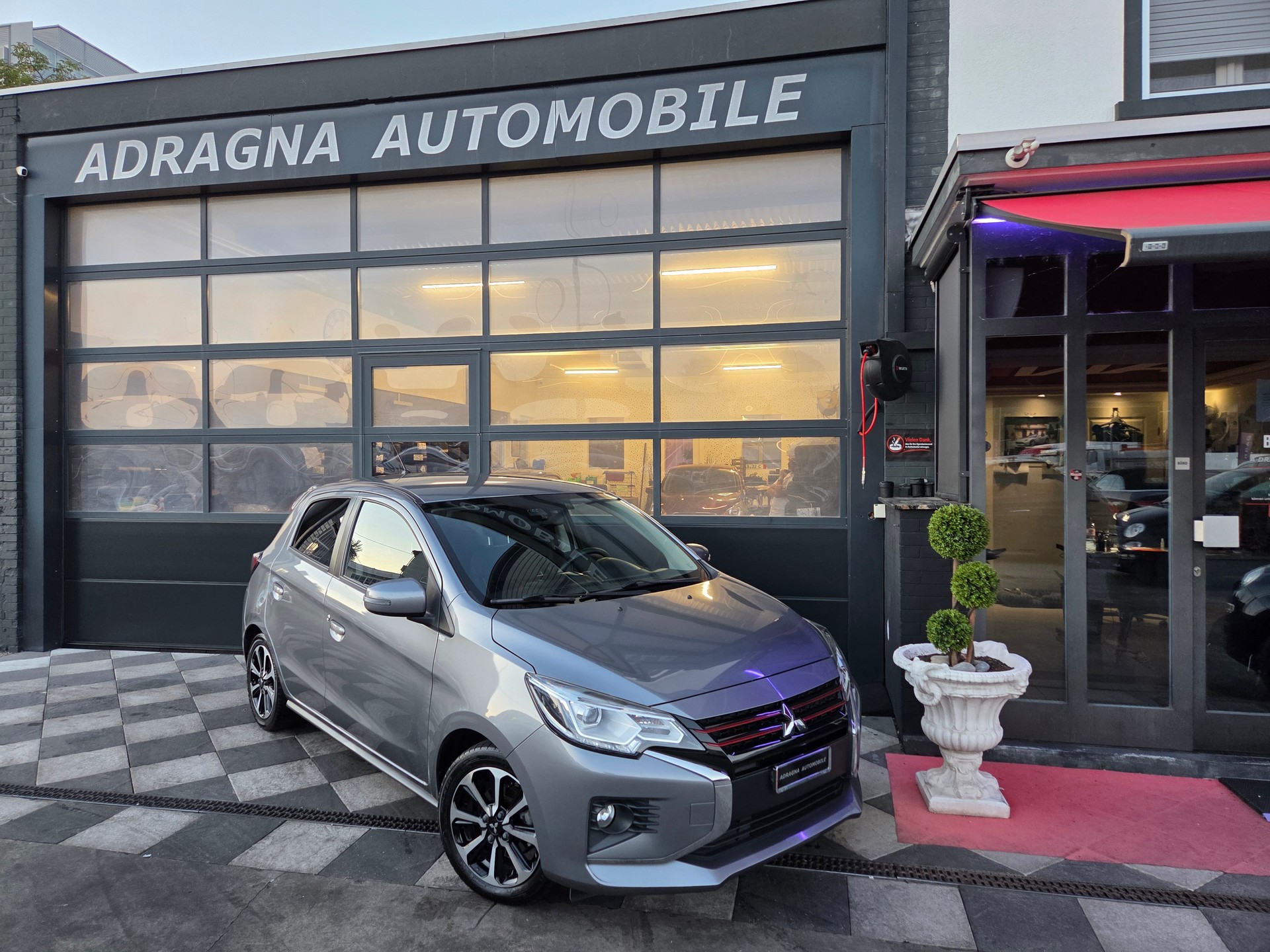 MITSUBISHI Space Star 1.2 Diamond CVT-image-1
