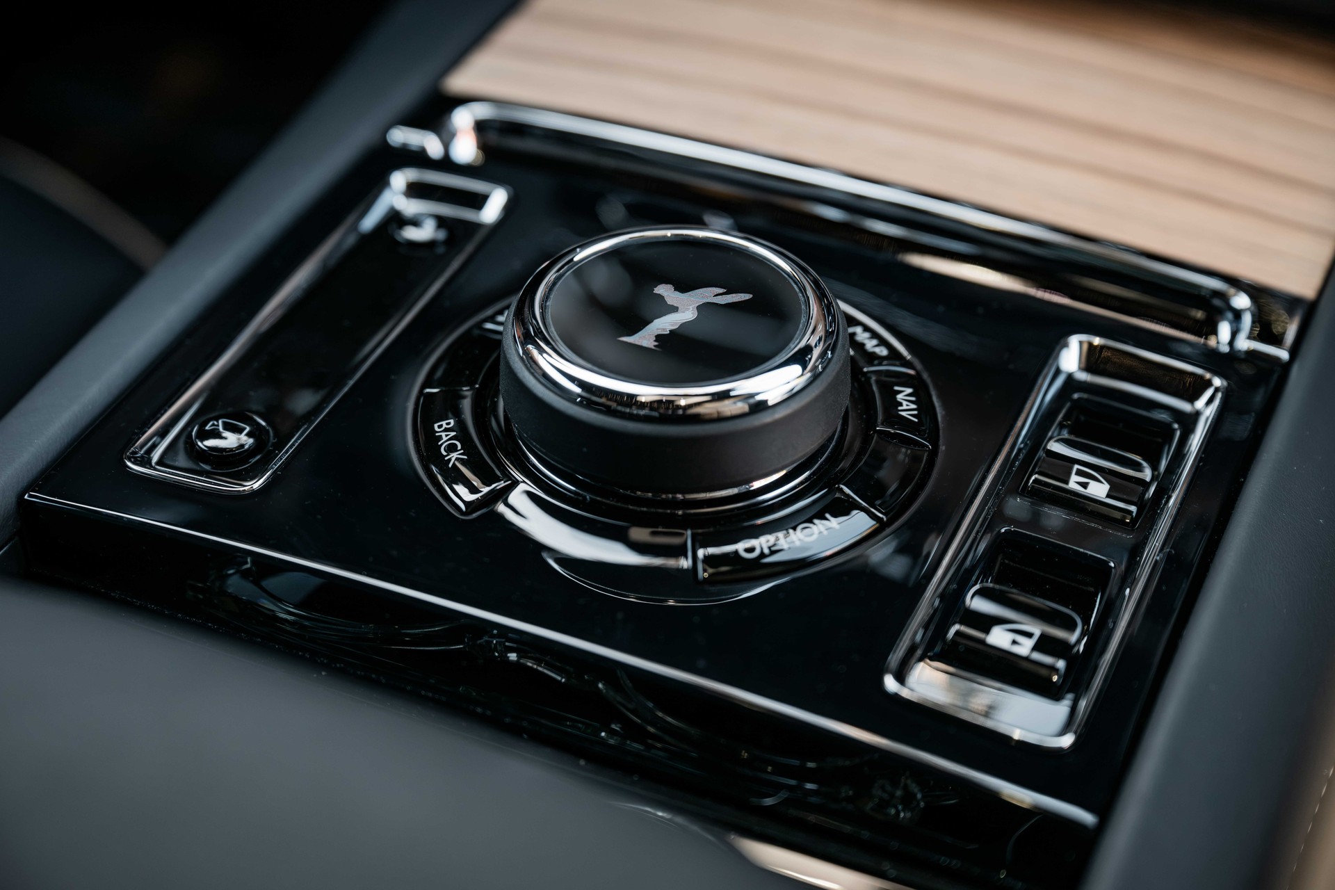 ROLLS-ROYCE Spectre 102kWh*CH Auslieferung, sofort Verfügbar*-image-24