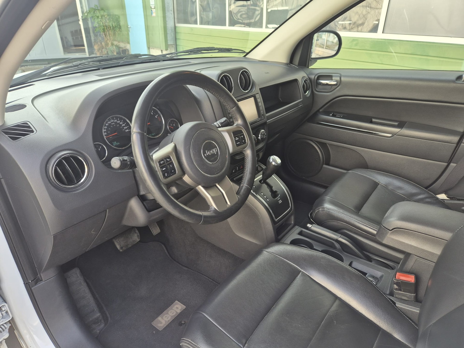 JEEP Compass 2.4 Limited CVT-image-7