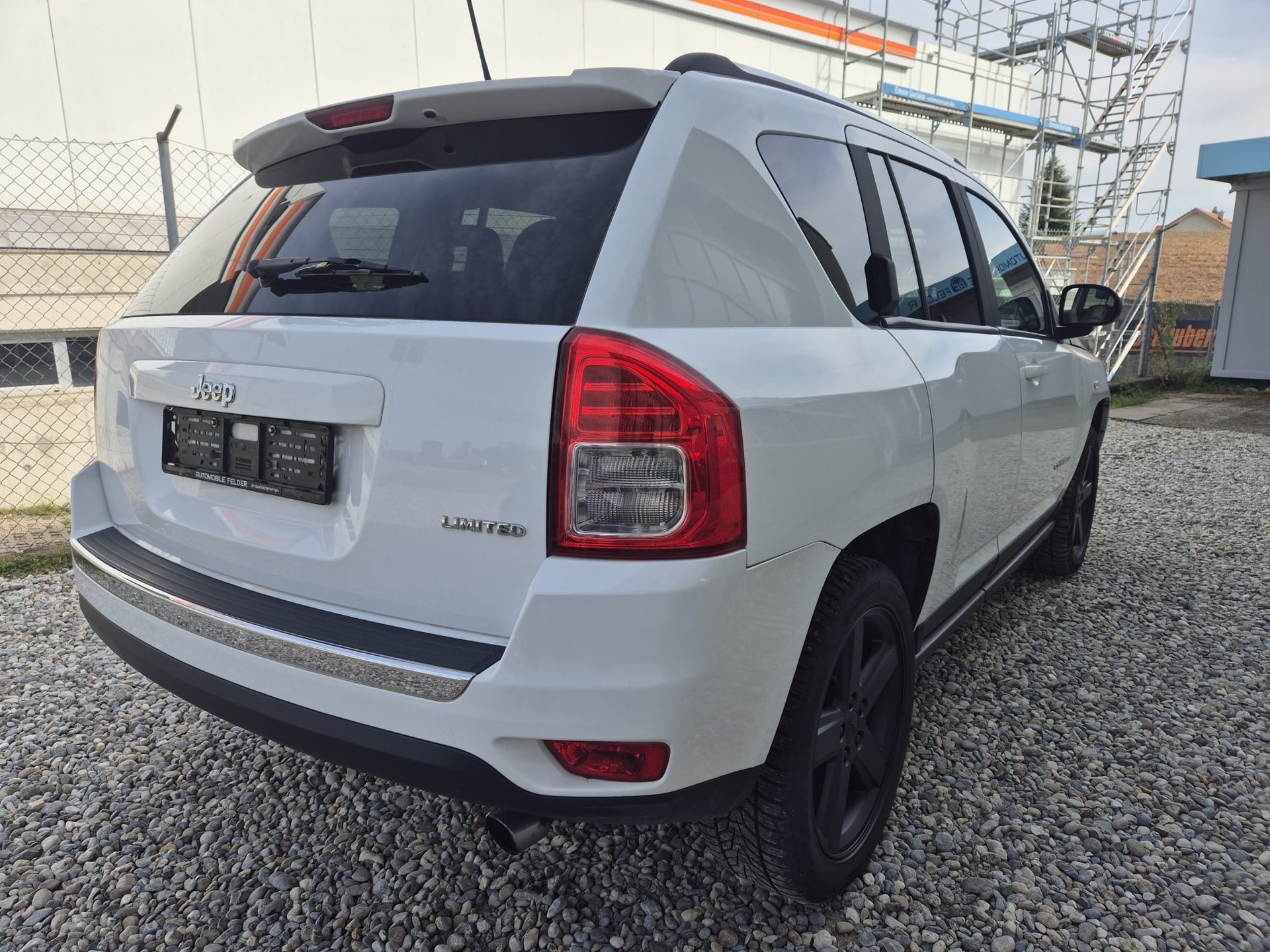 JEEP Compass 2.4 Limited CVT-image-4