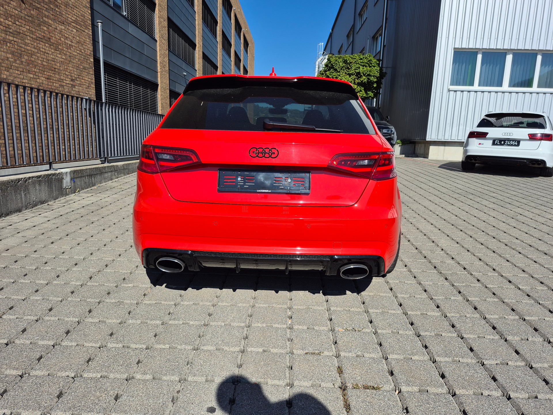 AUDI RS3 2.5 TSI quattro S-tronic-image-5