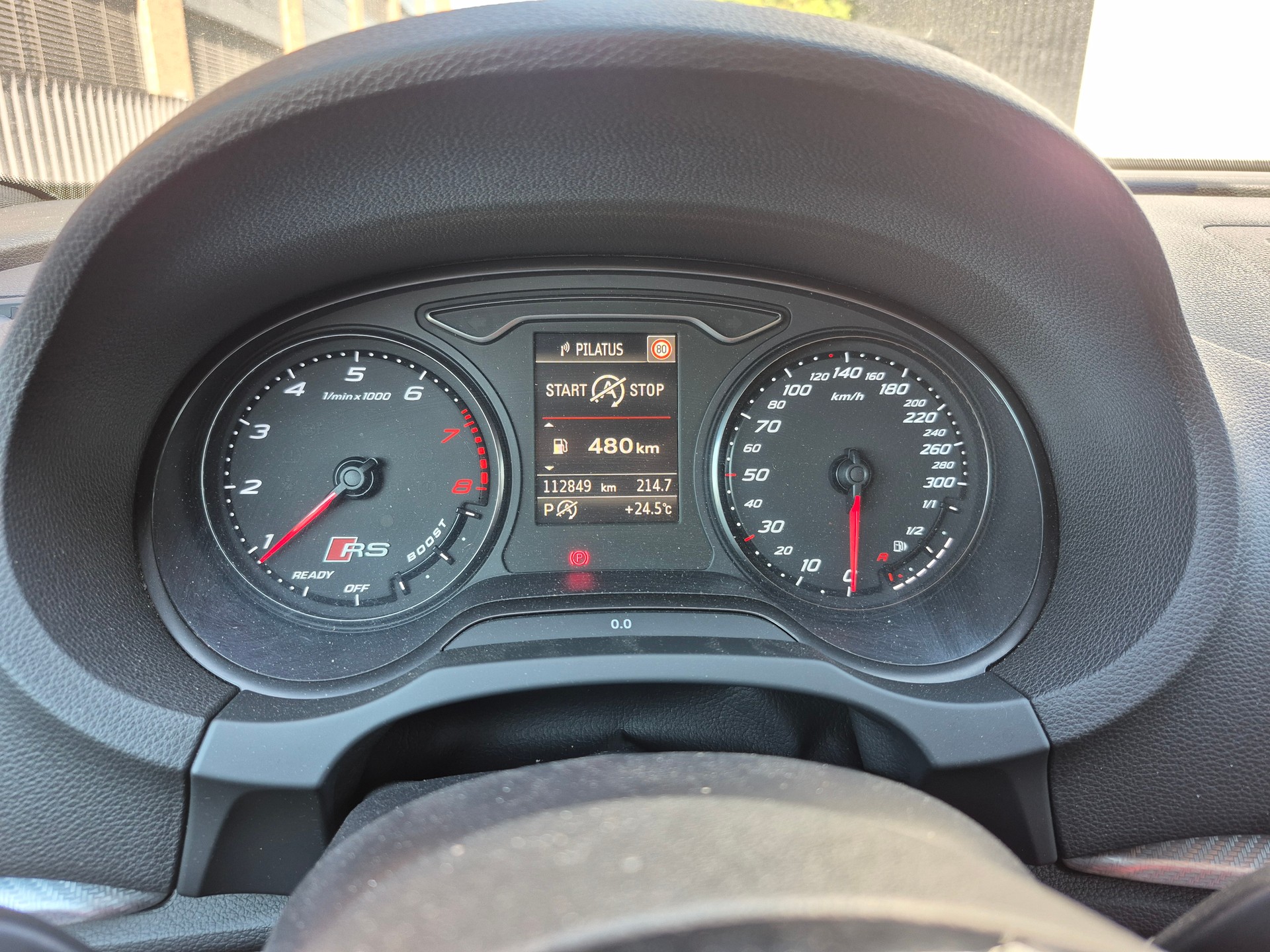 AUDI RS3 2.5 TSI quattro S-tronic-image-9