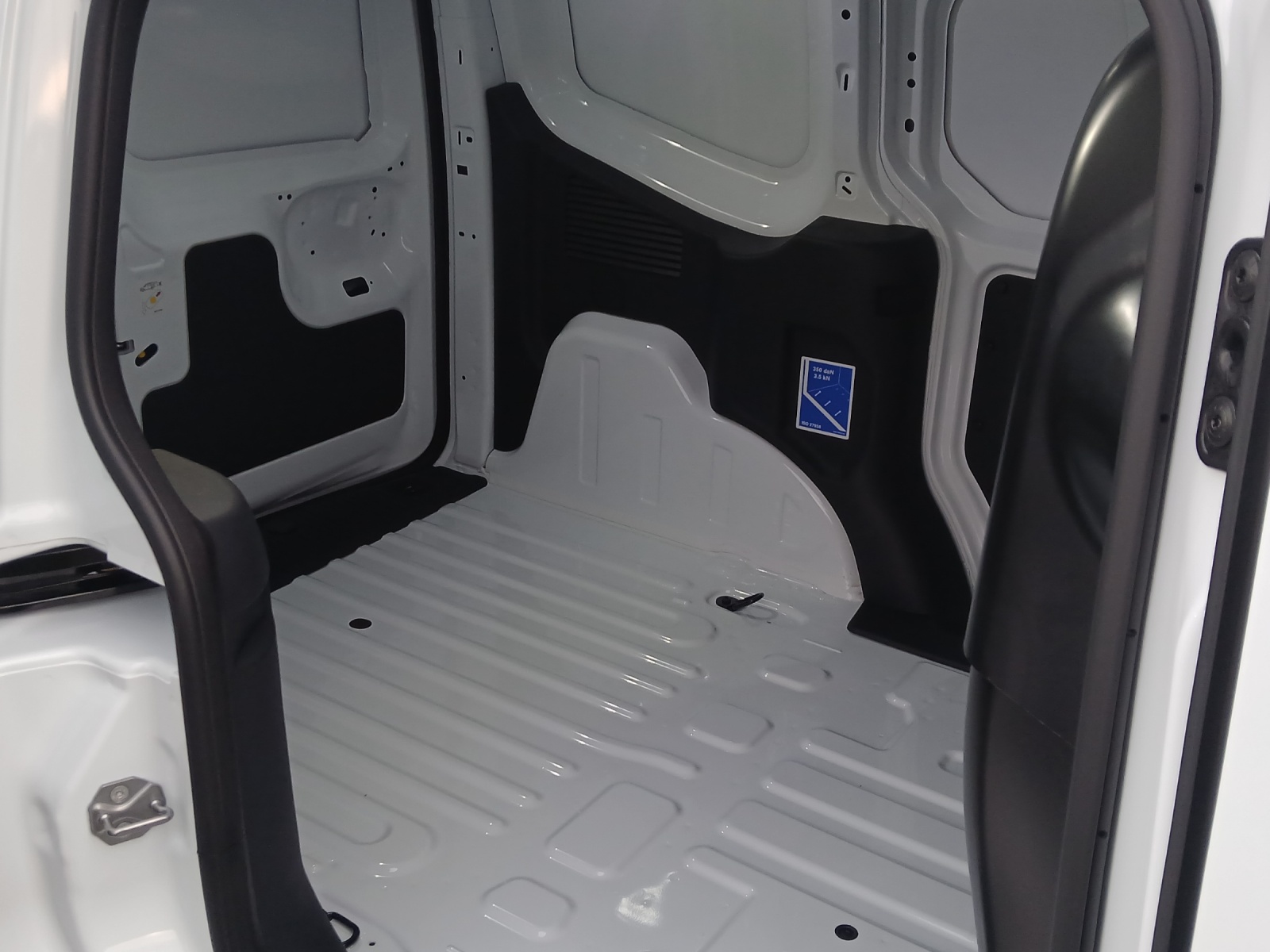 FORD Transit Courier Van 1.0 EcoBoost Trend-image-5