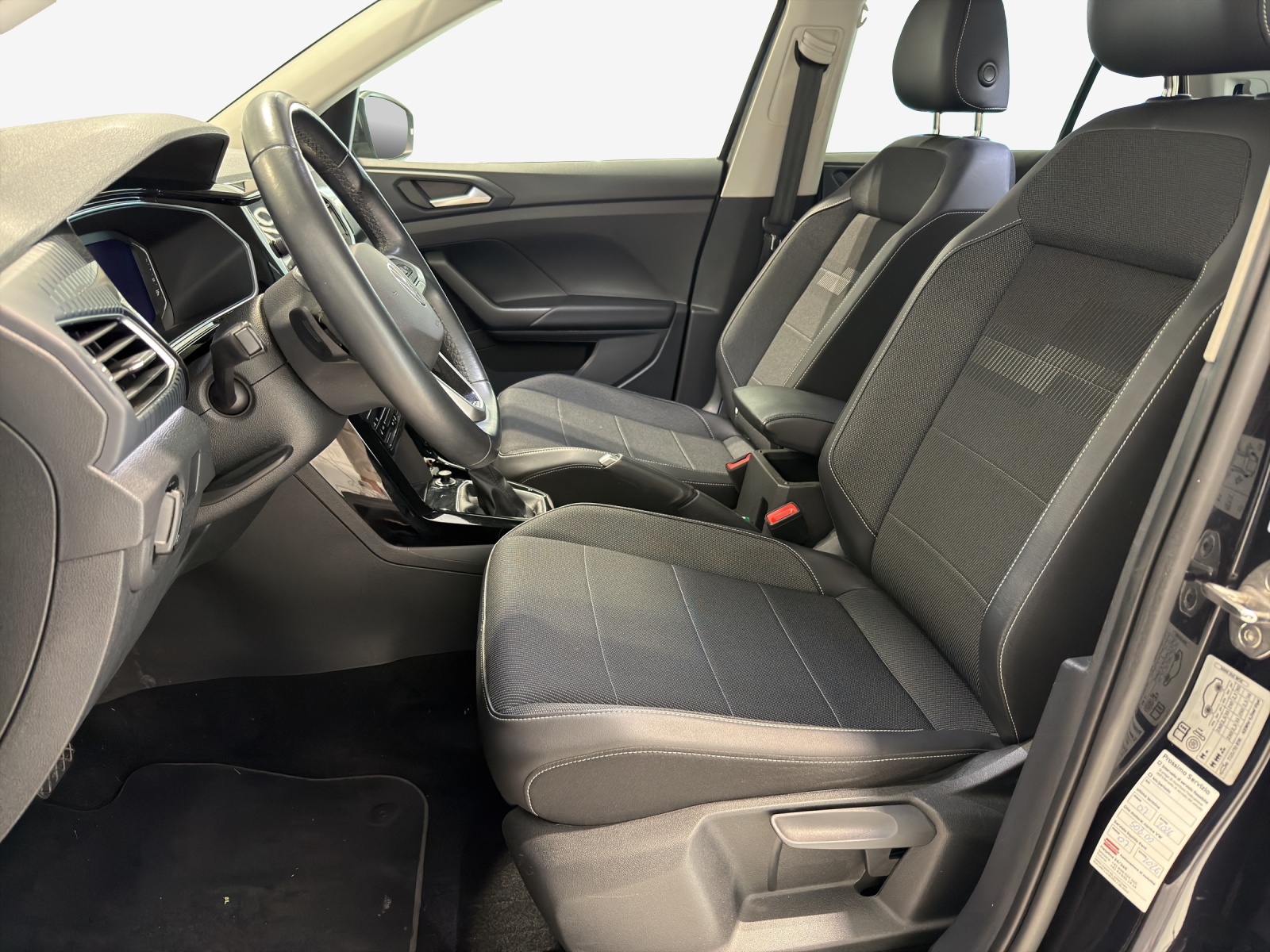 VW T-Cross 1.0 TSI Style DSG-image-7