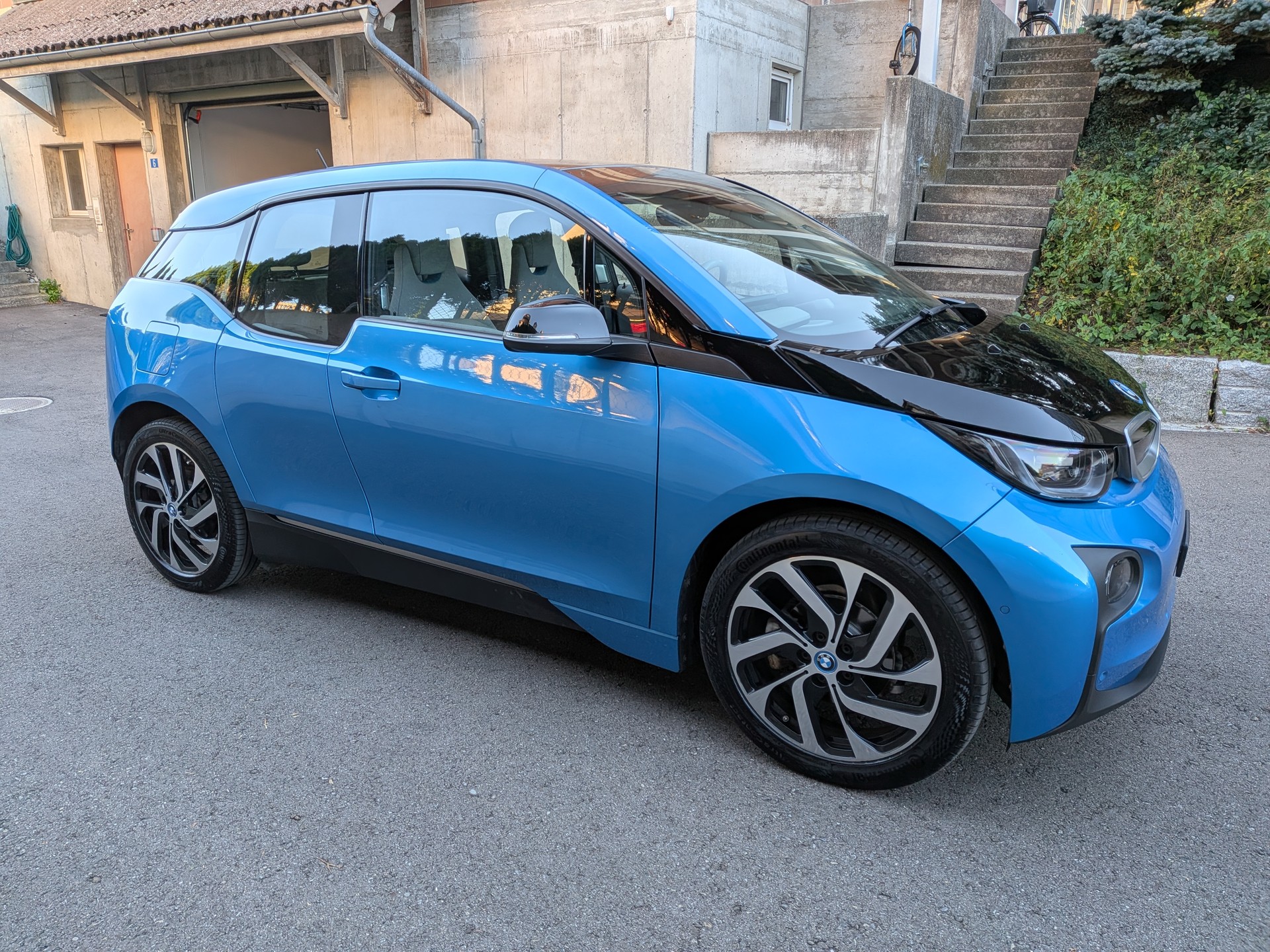 BMW i3 (94Ah)-image-5