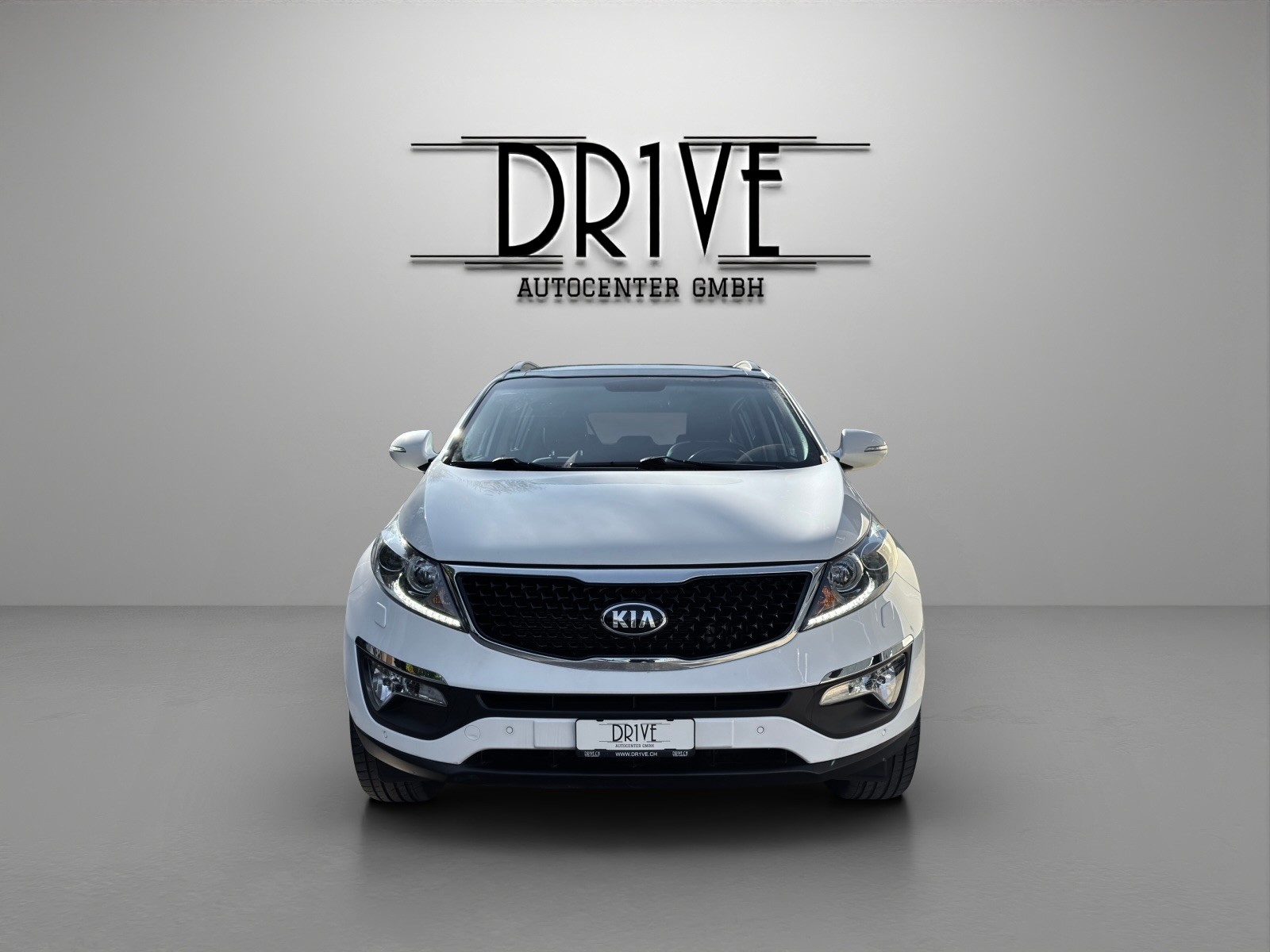 KIA Sportage 2.0 CRDi Trend 4WD Automatic *Vollausstattung*-image-1