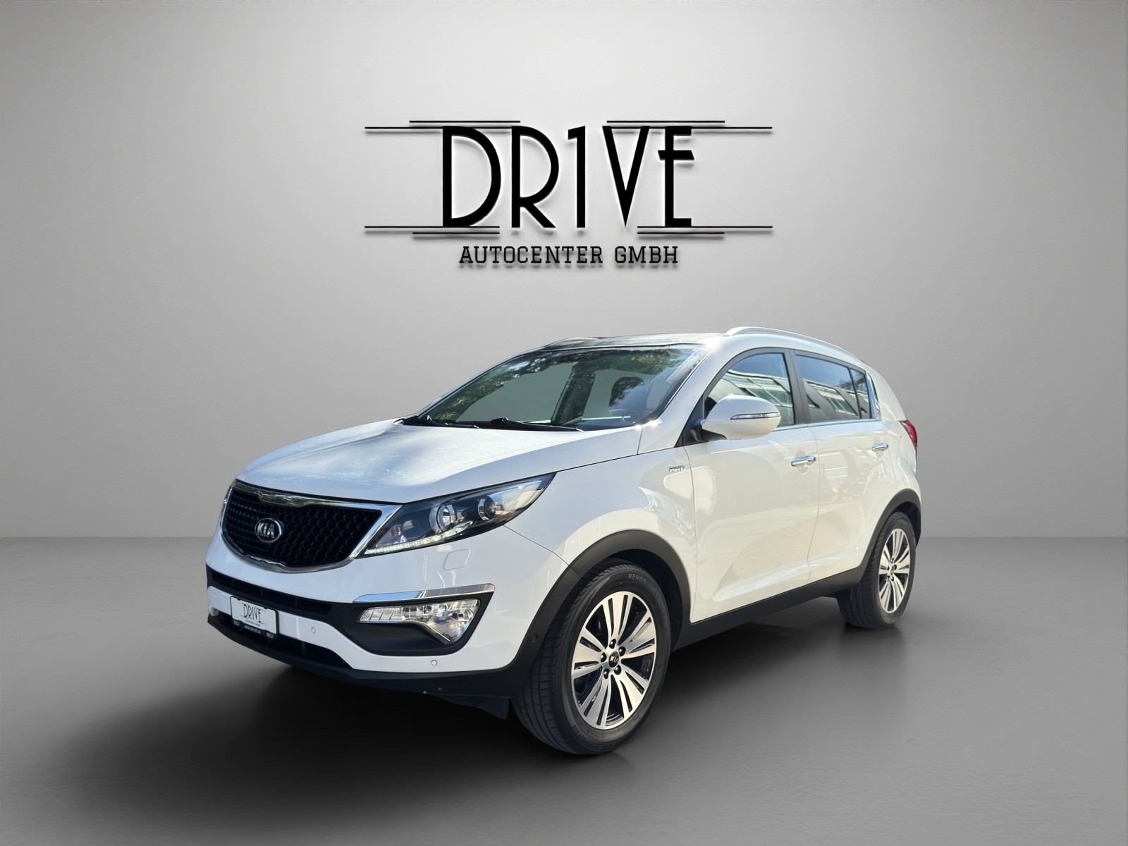 KIA Sportage 2.0 CRDi Trend 4WD Automatic *Vollausstattung*-image-0