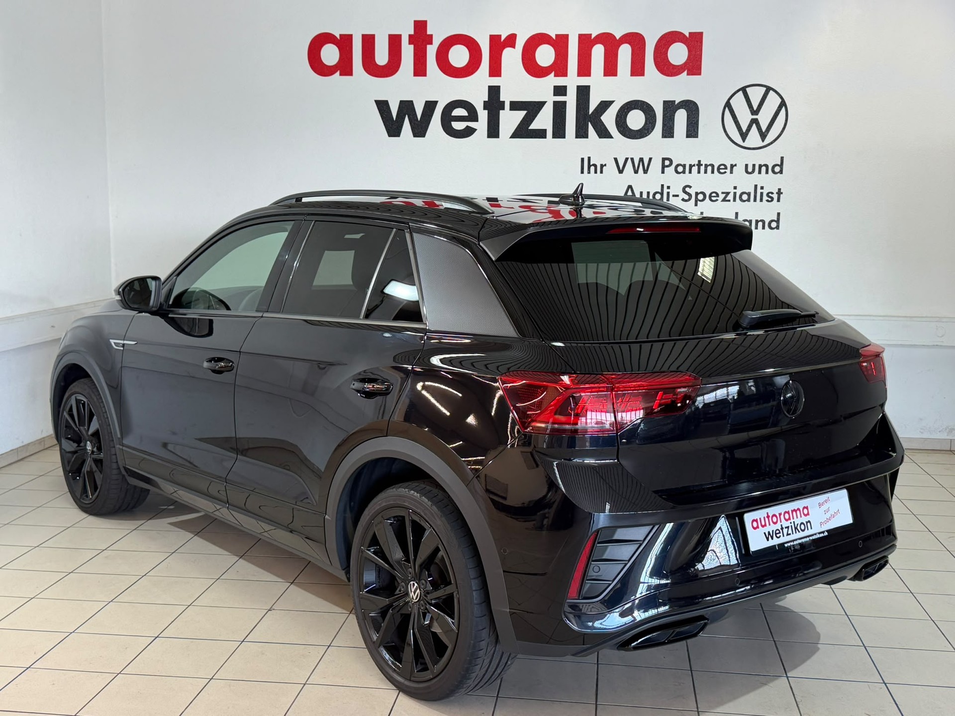VW T-Roc 2.0 TDI SCR R-Line 4Motion DSG-image-2