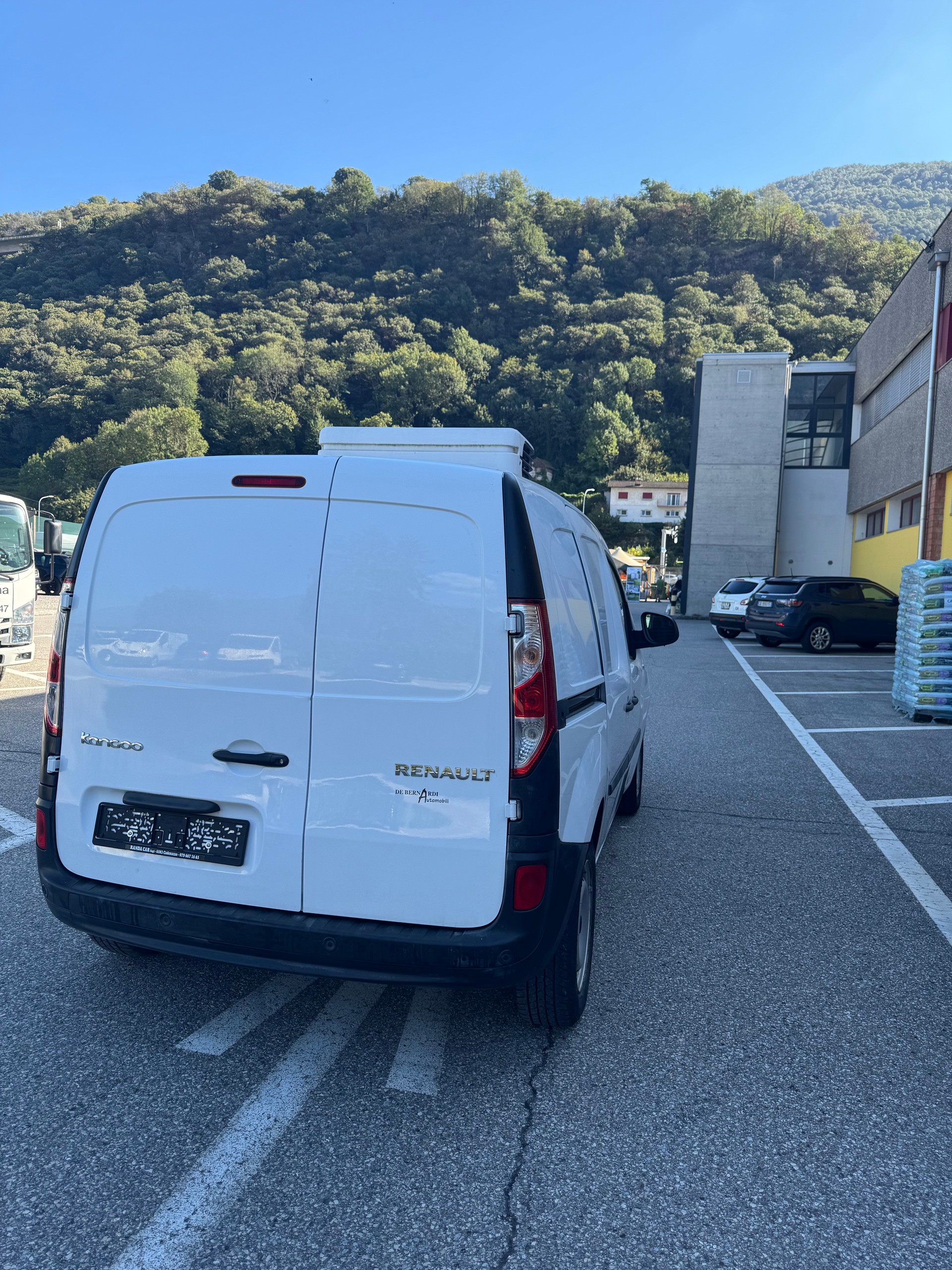 RENAULT Kangoo Medium dCi 75 Business-image-2