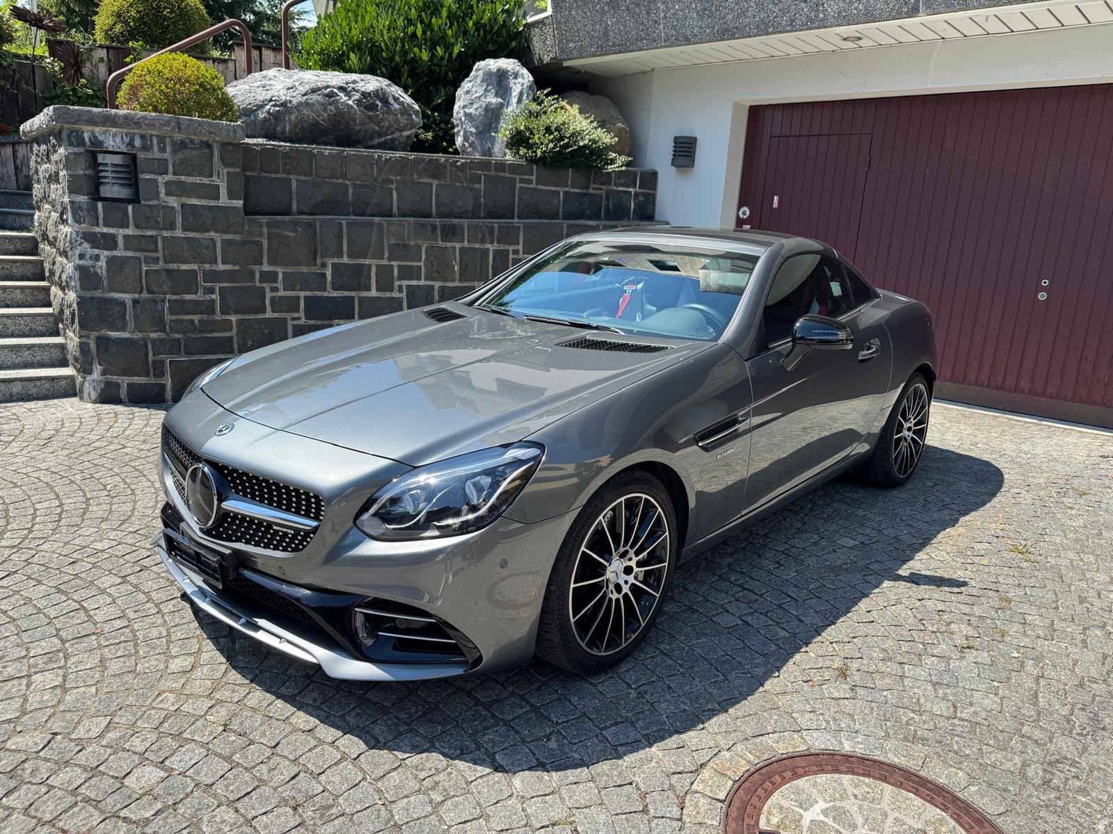 MERCEDES-BENZ SLC 43 AMG-image-1