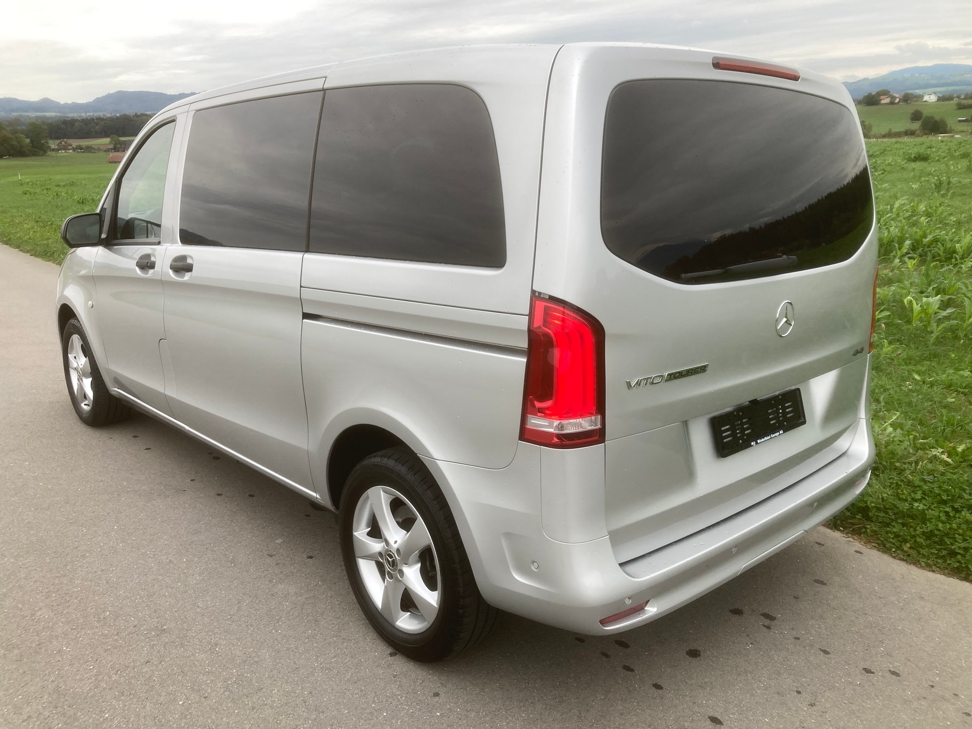 MERCEDES-BENZ Vito 116 CDI Select Tourer 4Matic 9G-Tronic-image-3